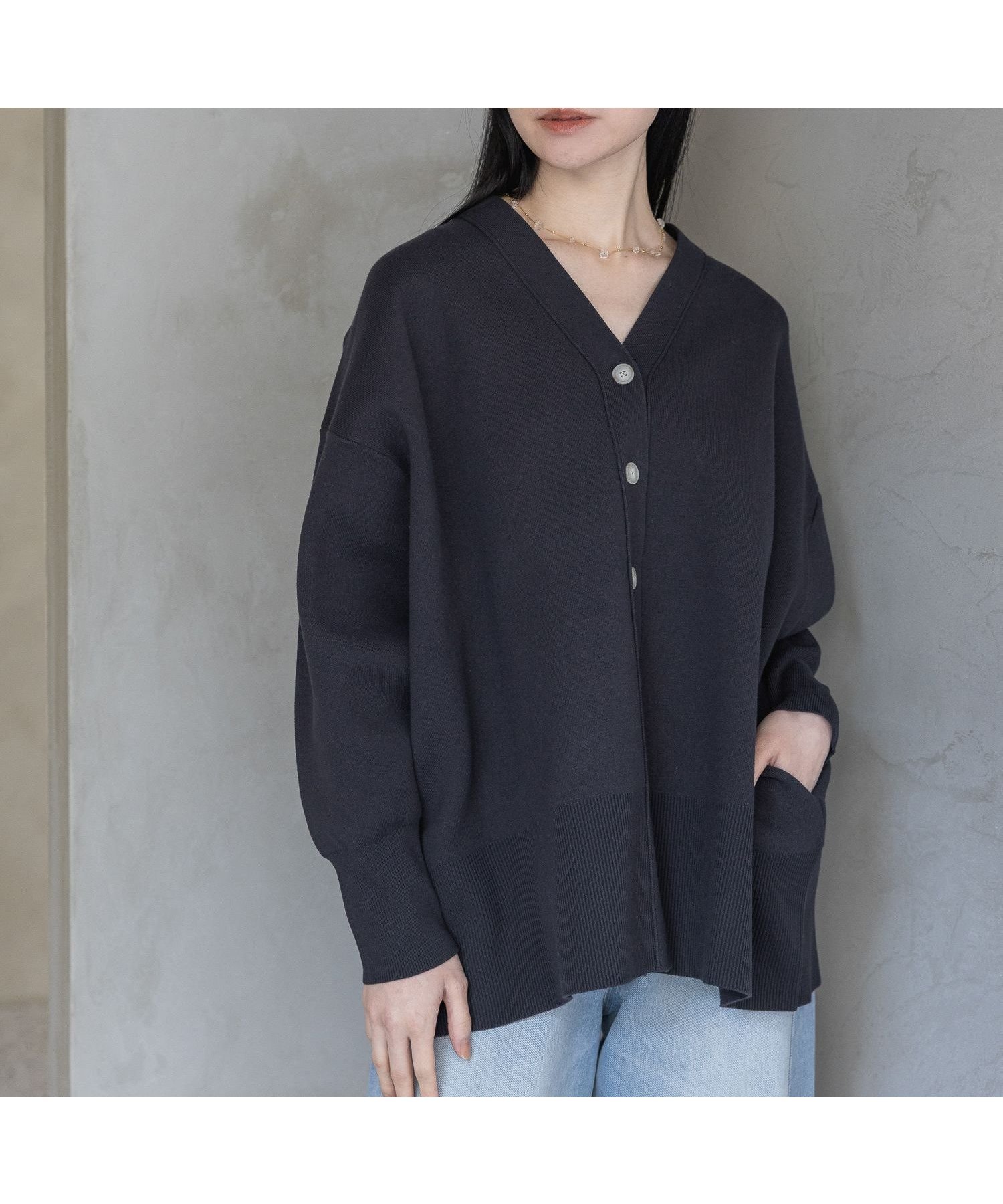 【アパートバイローリーズ/apart by lowrys】の【WEB限定】スポンジニットBIGカーディガン インテリア・キッズ・メンズ・レディースファッション・服の通販 founy(ファニー) 　ファッション　Fashion　レディースファッション　Fashion for Women　トップス・カットソー　Cut & Sew Tops　ニット　Knit Tops & Sweaters　カーディガン・羽織り　Layered Style Cardigans　おすすめ　Recommended / Our Picks　インナー　Innerwear　カーディガン　Cardigan, Knitwear　キャミソール　Camisole, Spaghetti Strap Top　タンク　Tank Top, Sleeveless Top　ポケット　Pocket, Pocket Detail　秋　Autumn　羽織　Haori, Light Jacket　ダークネイビー89|ID: prp329100004789150 ipo3291000000035038783