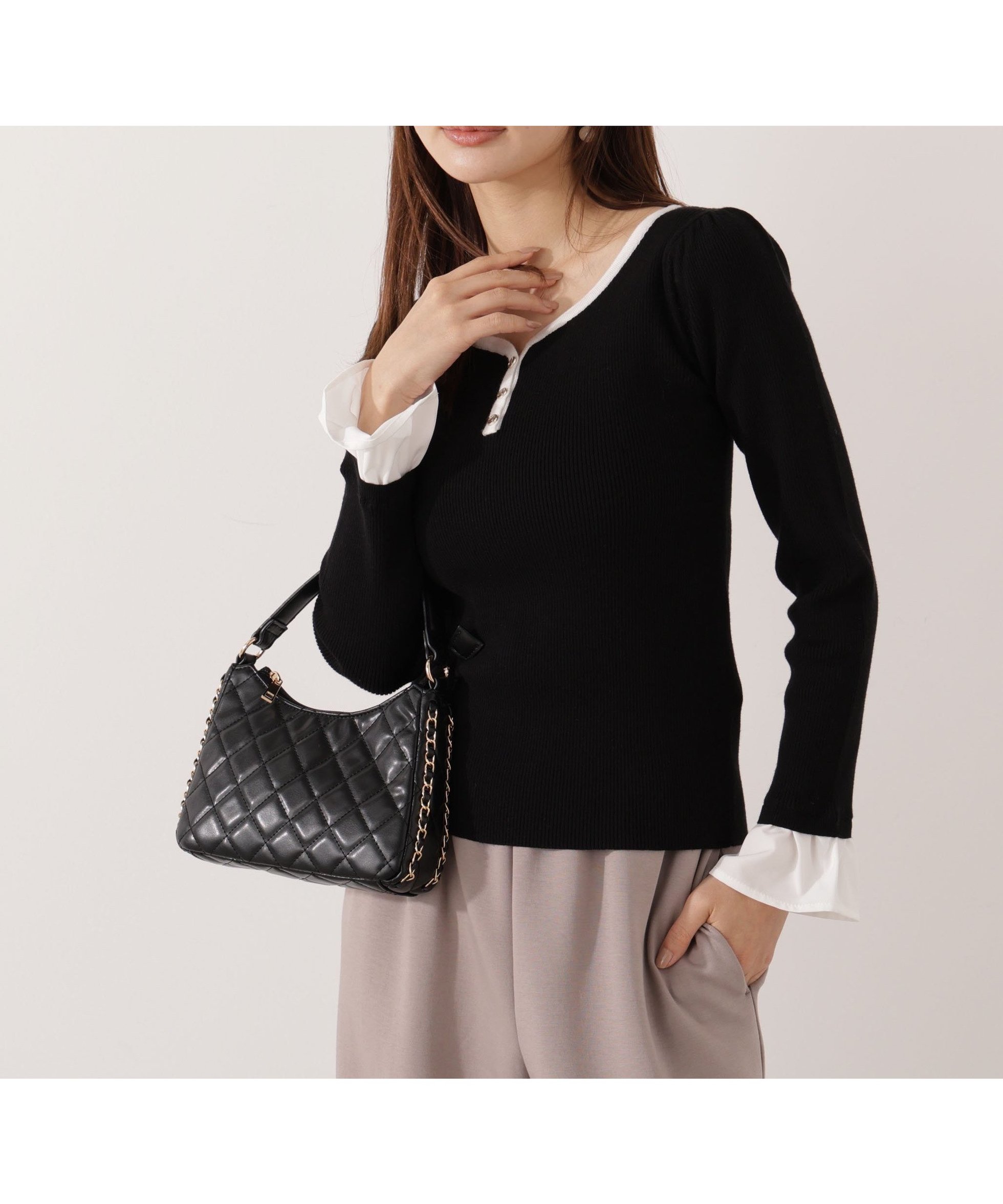 【プロポーション ボディドレッシング/PROPORTION BODY DRESSING】の異素材スリーブニット 25AW インテリア・キッズ・メンズ・レディースファッション・服の通販 founy(ファニー) 　ファッション　Fashion　レディースファッション　Fashion for Women　トップス・カットソー　Cut & Sew Tops　ニット　Knit Tops & Sweaters　2025年　2025　2025-2026秋冬・A/W　Autumn/Winter 2025–26 AW25–26　カフス　Cuff Design　スリーブ　Sleeve, Long Sleeve / Short Sleeve　デニム　Denim, Jeans Material　トレンド　Trend, Trending Now　ドッキング　Docking, Mixed Material　フェミニン　Feminine, Girly　フレア　Flare, Flared　フロント　Front, Front Design　ブロード　Broadcloth, Fine Cotton　ブラック×ホワイト|ID: prp329100004789242 ipo3291000000034754681