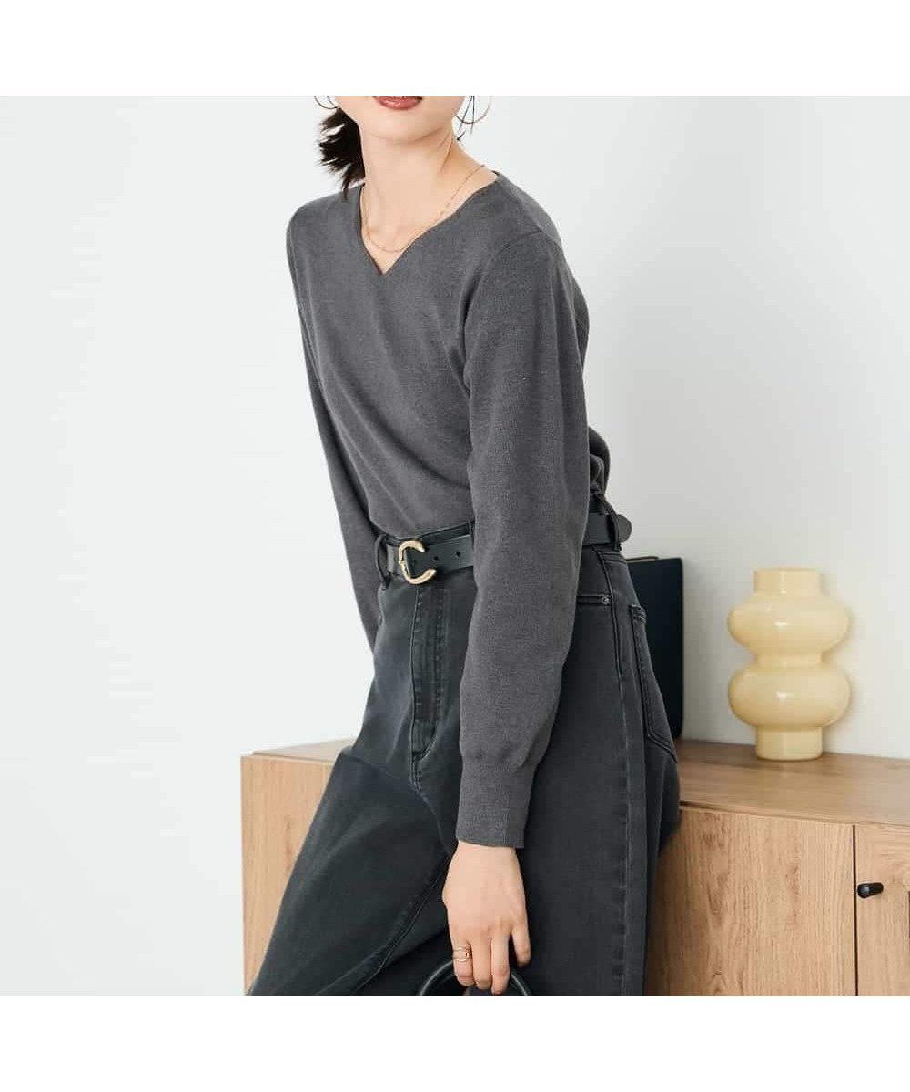 【アー ヴェー ヴェー/a.v.v】の【洗える】Vネック美ラクるパフスリーブニット【WEB限定】 インテリア・キッズ・メンズ・レディースファッション・服の通販 founy(ファニー) ファッション Fashion レディースファッション Fashion for Women トップス・カットソー Cut & Sew Tops ニット Knit Tops & Sweaters Vネックトップス V-Neck Tops / V-Cut Neckline Shirts インナー Innerwear 洗える Machine Washable カーディガン Cardigan, Knitwear ジャケット Jacket, Outerwear スリーブ Sleeve, Long Sleeve / Short Sleeve トレンド Trend, Trending Now 人気 Popular, Best Seller 長袖 Long Sleeve, Full Sleeve ボトム Bottoms, Lower Wear 再入荷 Restock / Back in Stock ビジネス 仕事 通勤 Business / Work / Commuting ダークグレー|ID: prp329100004789787 ipo3291000000034759066