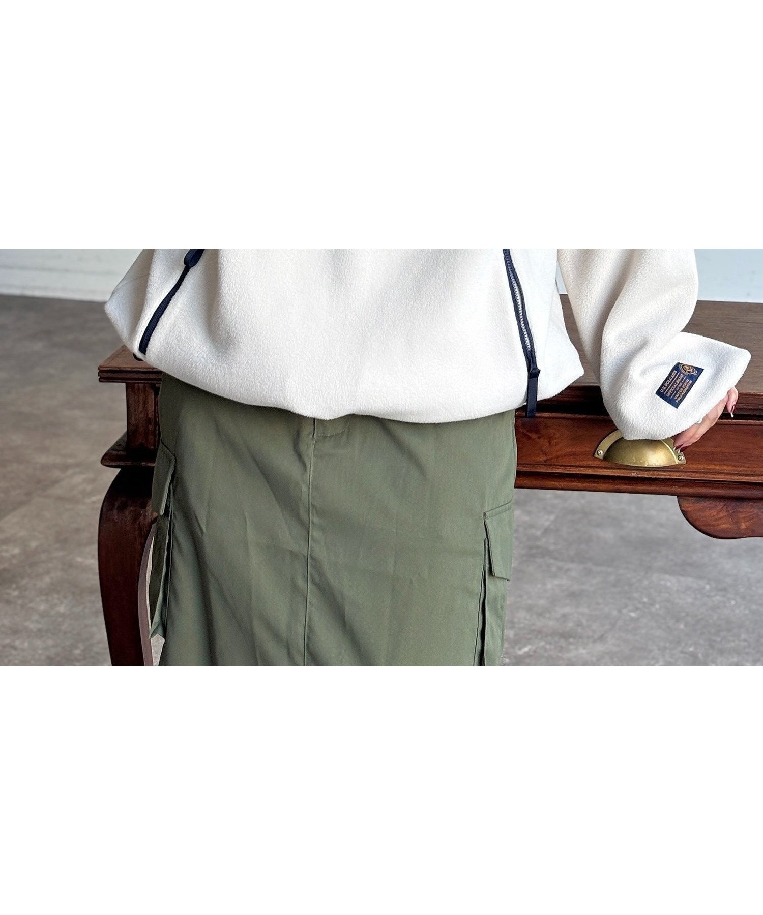 【シーピーシーエム/CPCM】の【U.S. POLO ASSN.】フリースプルオーバー インテリア・キッズ・メンズ・レディースファッション・服の通販 founy(ファニー) 　ファッション　Fashion　レディースファッション　Fashion for Women　トップス・カットソー　Cut & Sew Tops　カジュアルプルオーバー・ニットトップス　Pullovers & Knit Tops / Casual Pullovers　イタリア　Italy　秋　Autumn　腕時計　Wristwatch　コレクション　Collection, Seasonal Line　デニム　Denim, Jeans Material　ドローコード　Drawcord, Drawstring Cord　ポケット　Pocket, Pocket Detail　ミックス　Mix, Mixed Style　メンズ　Men's, Menswear　リラックス　Relax, Relaxed Fit　ロング　Long, Long-Length　アイボリー|ID: prp329100004789813 ipo3291000000034759195