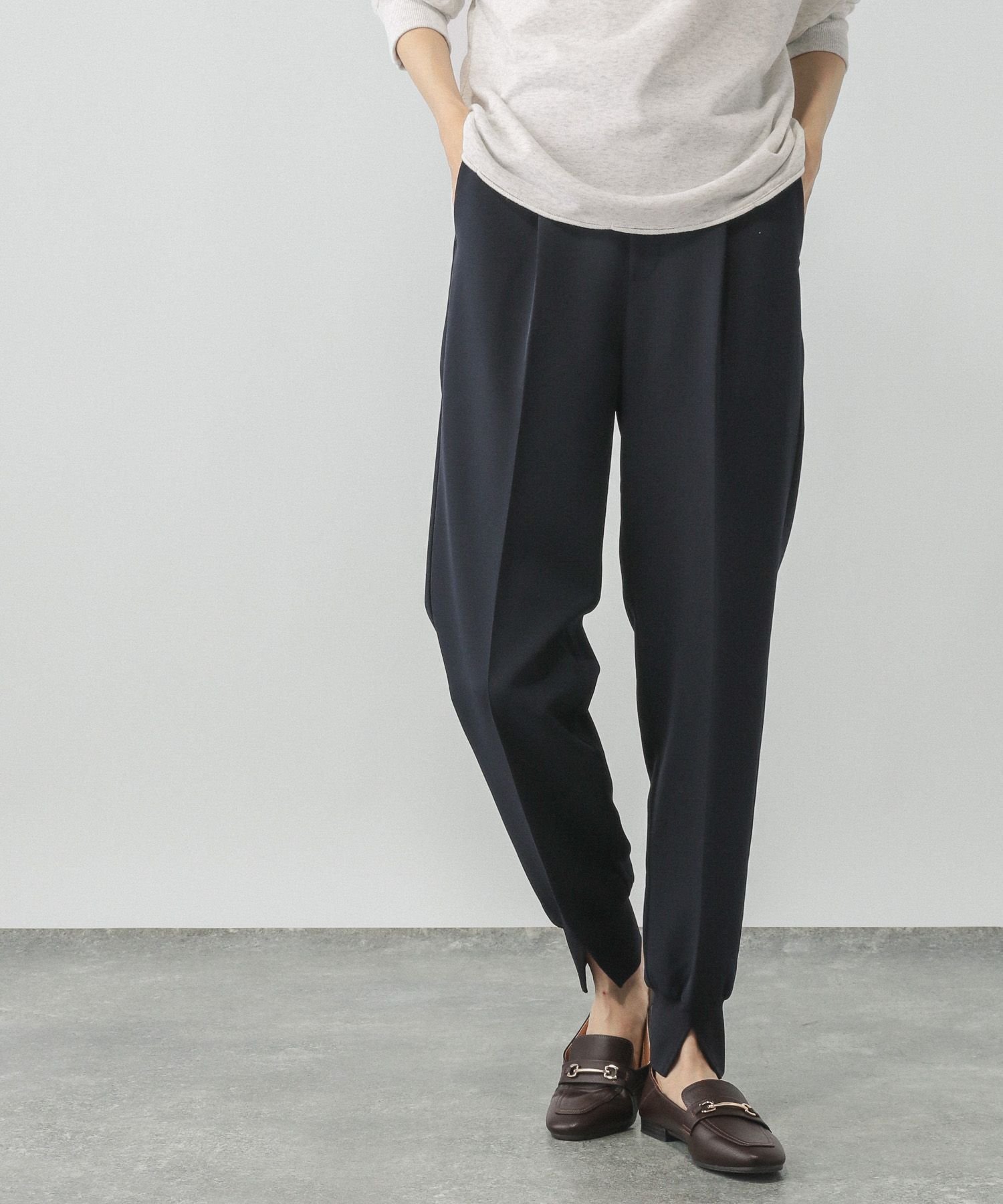 【グローバルワーク/GLOBAL WORK】のウツクシイージーWクロスジョグパンツ/499659 インテリア・キッズ・メンズ・レディースファッション・服の通販 founy(ファニー) ファッション Fashion レディースファッション Fashion for Women パンツ Pants & Trousers ジャケット Jacket, Outerwear スウェット / スエット Sweatshirt, Sweatwear スタイリッシュ Stylish, Fashionable ストレッチ Stretch, Stretchy Fabric スリット Slit, Slit Detail センター Center, Center Line ダブル Double, Double-Breasted フィット Fit, Slim Fit ロング Long, Long-Length おすすめ Recommended / Our Picks ネイビー88|ID: prp329100004789944 ipo3291000000034759826