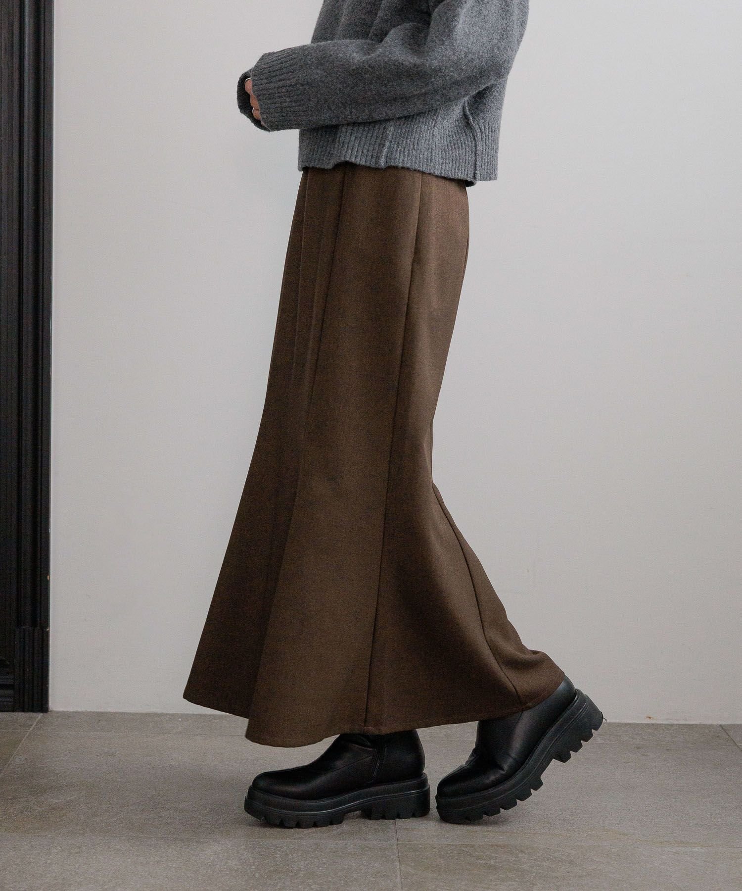 【ローリーズファーム/LOWRYS FARM】のウールライクマーメイドスカート インテリア・キッズ・メンズ・レディースファッション・服の通販 founy(ファニー) ファッション Fashion レディースファッション Fashion for Women スカート Skirts コンパクト Compact, Small Size フィット Fit, Slim Fit フレア Flare, Flared 切替 Switching, Contrast Panel 定番 Standard, Basic Item ブラウン|ID: prp329100004789990 ipo3291000000034760041