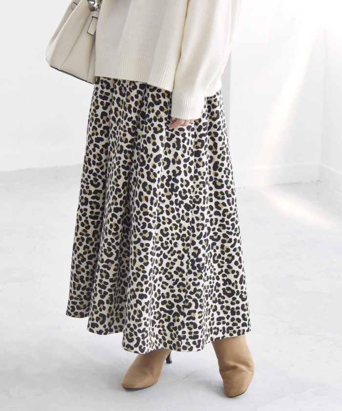 【シップス フォー ウィメン/SHIPS】のquaranciel 手洗い可能 アニマル タック ロング スカート インテリア・キッズ・メンズ・レディースファッション・服の通販 founy(ファニー) https://founy.com/ ファッション Fashion レディースファッション Fashion for Women スカート Skirts アニマル Animal Print 洗える Machine Washable グログラン Grosgrain, Grosgrain Ribbon シューズ Shoes, Footwear シンプル Simple, Minimal ジャケット Jacket, Outerwear レオパード Leopard, Animal Print ロング Long, Long-Length おすすめ Recommended / Our Picks 2024年 2024 エレガント 上品 Elegant 2024-2025秋冬・A/W Autumn/Winter 2024–25 AW24–25 |ID: prp329100004790003 ipo3291000000034859049