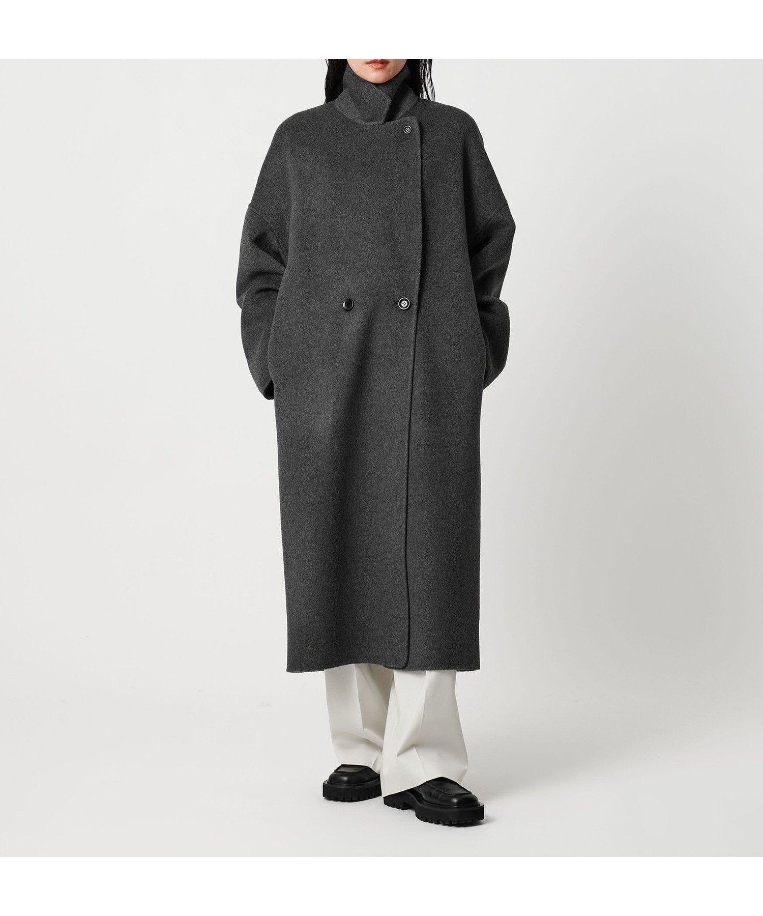 【ユナイテッドアローズ/UNITED ARROWS】のMARW UNITED ARROWS リバー ロングコート インテリア・キッズ・メンズ・レディースファッション・服の通販 founy(ファニー) 　ファッション　Fashion　レディースファッション　Fashion for Women　アウター　Coat / Outerwear Collection　コート・ロングコート・ピーコート　Long Coats, Peacoats & More　エレガント 上品　Elegant　シンプル　Simple, Minimal　スタンド　Stand Collar, Upright Stand　定番　Standard, Basic Item　人気　Popular, Best Seller　フォルム　Silhouette, Form　ポケット　Pocket, Pocket Detail　ロング　Long, Long-Length　ビジネス 仕事 通勤　Business / Work / Commuting　DK.GRAY|ID: prp329100004790059 ipo3291000000034760302