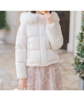 【ウィルセレクション/WILLSELECTION】のファー付きショートダウン 人気、トレンドファッション・服の通販 founy(ファニー) ファッション Fashion レディースファッション Fashion for Women ショート Short, Short Length ダウン Down, Puffer フェザー Feather, Feather Detail フォックス Fox, Fox Fur ポケット Pocket, Pocket Detail エレガント 上品 Elegant 冬 Winter / This Winter 定番 Standard, Basic Item |ID:prp329100004790080