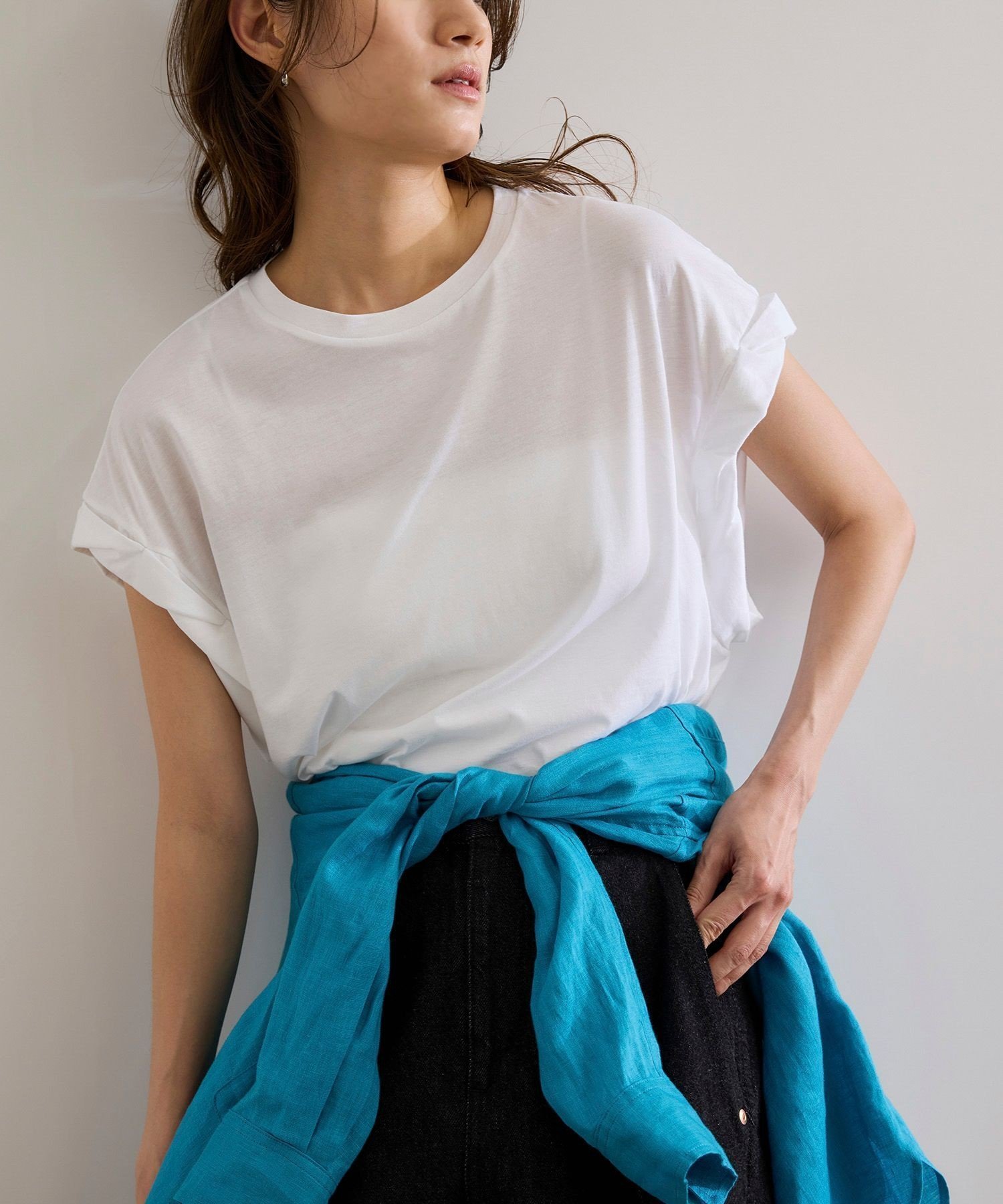 【ロペ/ROPE'】のツイストフレンチスリーブTシャツ インテリア・キッズ・メンズ・レディースファッション・服の通販 founy(ファニー) 　ファッション　Fashion　レディースファッション　Fashion for Women　トップス・カットソー　Cut & Sew Tops　シャツ・ブラウス・オフィスカジュアル　Elegant Blouses & Button-Ups　ロングTシャツ・Tシャツ　Longline T-Shirts & Tees　アクセサリー　Fashion Accessories　インド　Indian Textile　シンプル　Simple, Minimal　スカーフ　Scarf, Neckwear　ツイスト　Tweed, Tweed Fabric　ボトム　Bottoms, Lower Wear　ポケット　Pocket, Pocket Detail　おすすめ　Recommended / Our Picks　夏　Summer　エレガント 上品　Elegant　ホワイト(10)|ID: prp329100004790114 ipo3291000000034760495