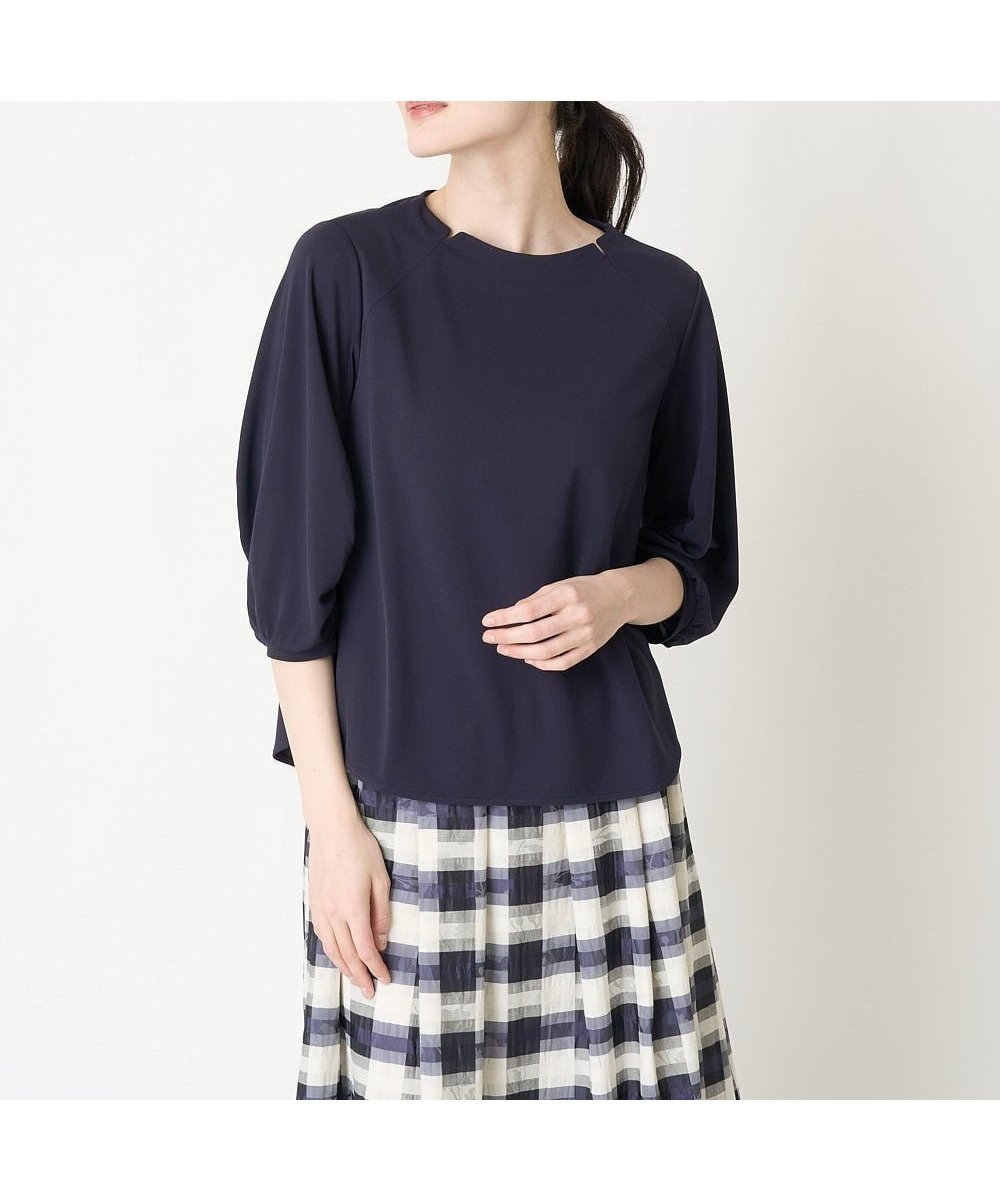 【クリスチャン オジャール/CHRISTIAN AUJARD】のデザインカットソー インテリア・キッズ・メンズ・レディースファッション・服の通販 founy(ファニー) 　ファッション　Fashion　レディースファッション　Fashion for Women　トップス・カットソー　Cut & Sew Tops　カットソー・ベーシックTシャツ　Cut-and-Sewn Tops / Stretch Tees & Basics　アクセサリー　Fashion Accessories　インナー　Innerwear　カットソー　Cut and Sewn Top　ギャザー　Gathered, Ruffled　コンシャス　Conscious, Bodycon　スリット　Slit, Slit Detail　ドレープ　Drape, Draping Fabric　フェミニン　Feminine, Girly　ボトム　Bottoms, Lower Wear　おすすめ　Recommended / Our Picks　ネイビー|ID: prp329100004790122 ipo3291000000034760525