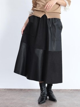 【ヴァン/Vin】のスエード×ヴィーガンレザーパッチワークフレアスカート 人気、トレンドファッション・服の通販 founy(ファニー) ファッション Fashion レディースファッション Fashion for Women スカート Skirts Aライン・フレアスカート A-Line & Flared Skirts 秋 Autumn カットソー Cut and Sewn Top 軽量 Lightweight, Ultra Light ドッキング Docking, Mixed Material フレア Flare, Flared ポケット Pocket, Pocket Detail リアル Real, Realistic リラックス Relax, Relaxed Fit ロング Long, Long-Length ワイドリブ Wide Rib, Wide Ribbed Knit 冬 Winter / This Winter エレガント 上品 Elegant |ID:prp329100004790132