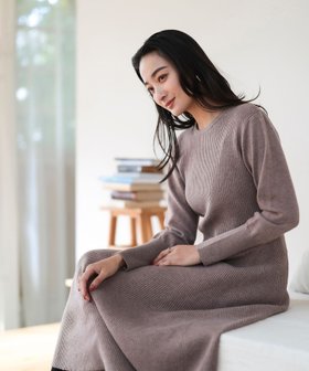 【ビームス ウイメン/BEAMS】のフレア ロング リブワンピース(手洗い可能) 人気、トレンドファッション・服の通販 founy(ファニー) ファッション Fashion レディースファッション Fashion for Women ワンピース Dresses スウェット / スエット Sweatshirt, Sweatwear フィット Fit, Slim Fit フレア Flare, Flared ロング Long, Long-Length 冬 Winter / This Winter おすすめ Recommended / Our Picks エレガント 上品 Elegant |ID:prp329100004790191