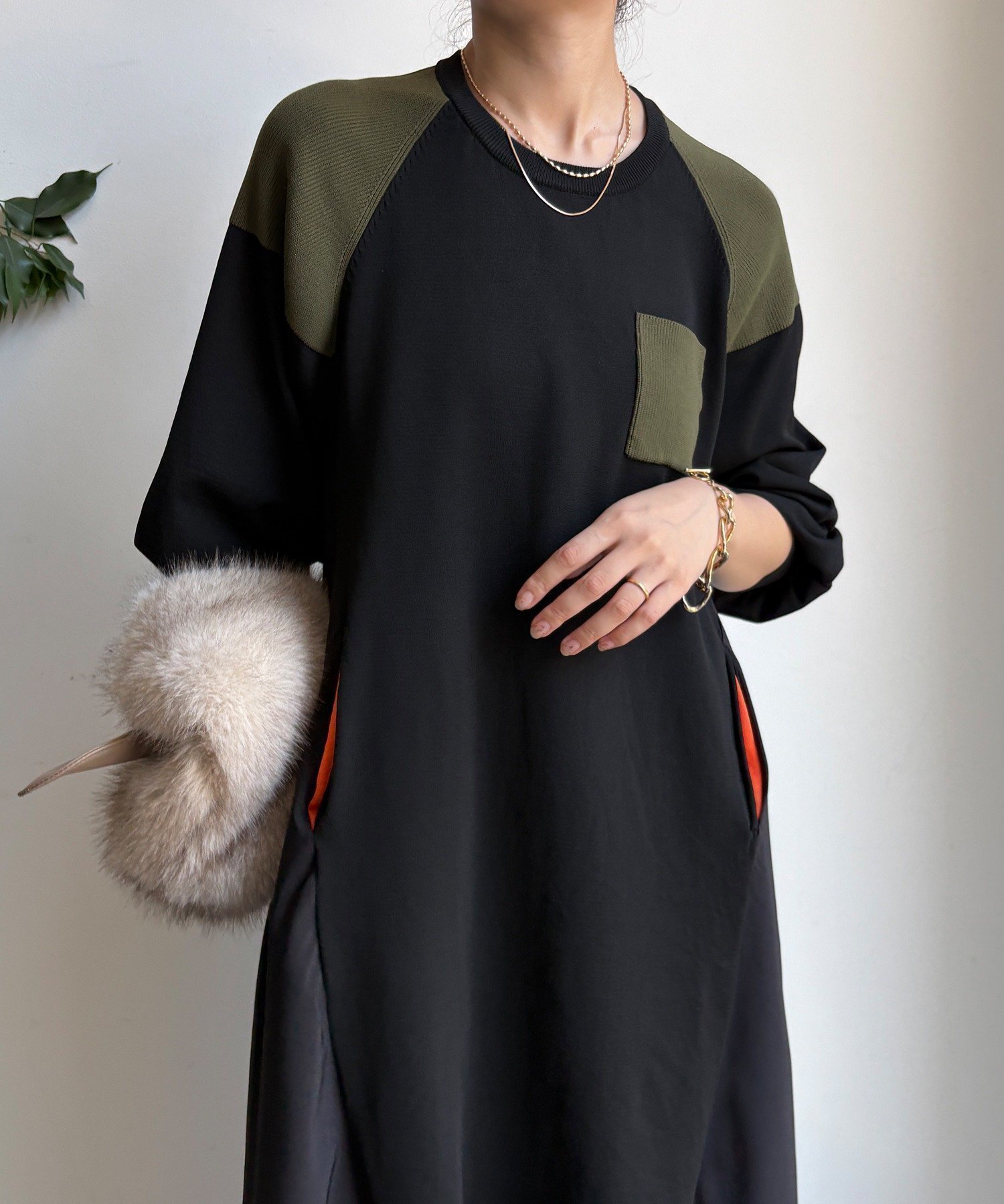 【ドゥドゥ/DouDou】の【WEB限定】ミリタリー風ドッキングワンピース インテリア・キッズ・メンズ・レディースファッション・服の通販 founy(ファニー) ファッション Fashion レディースファッション Fashion for Women ワンピース Dresses 今季 This Season, Current Season ジャケット Jacket, Outerwear スマート Smart, Elegant トレンド Trend, Trending Now ドッキング Docking, Mixed Material バランス Balance, Style Balance ポケット Pocket, Pocket Detail ミリタリー Military, Army Style 冬 Winter / This Winter A/W・秋冬 Autumn/Winter 再入荷 Restock / Back in Stock 2025年 2025 2025-2026秋冬・A/W Autumn/Winter 2025–26 AW25–26 カーキ|ID: prp329100004790217 ipo3291000000034760911