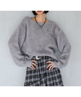 【ページボーイ/PAGEBOY】の【前後2way】ラメキャットヤーン2WAYプルオーバー 人気、トレンドファッション・服の通販 founy(ファニー) ファッション Fashion レディースファッション Fashion for Women トップス・カットソー Cut & Sew Tops カジュアルプルオーバー・ニットトップス Pullovers & Knit Tops / Casual Pullovers スタイリッシュ Stylish, Fashionable スラックス Slacks, Dress Pants デニム Denim, Jeans Material トレンド Trend, Trending Now 定番 Standard, Basic Item 猫 Cat, Kitty バランス Balance, Style Balance フェイクファー Faux Fur, Imitation Fur リラックス Relax, Relaxed Fit A/W・秋冬 Autumn/Winter |ID:prp329100004790263