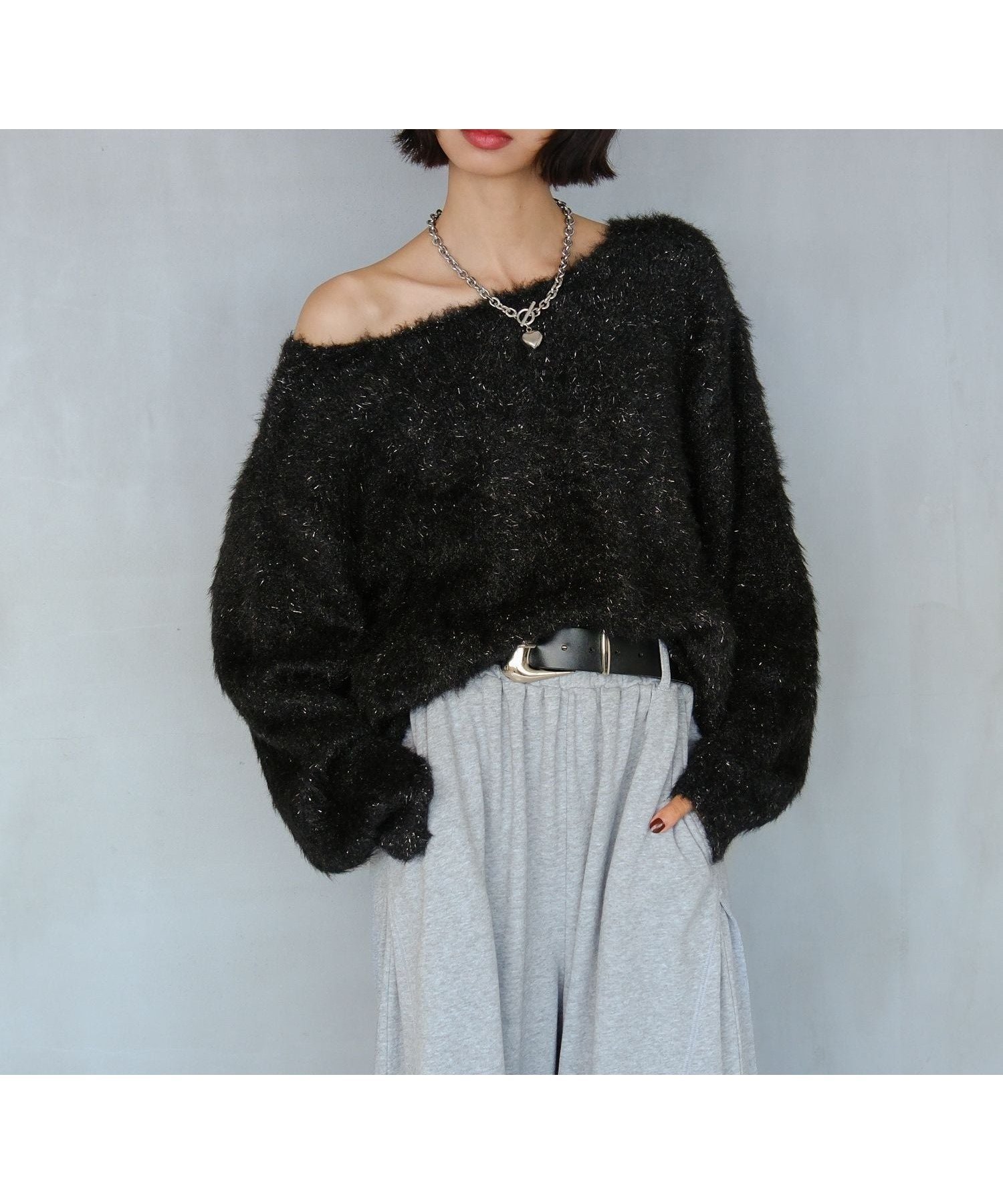 【ページボーイ/PAGEBOY】の【前後2way】ラメキャットヤーン2WAYプルオーバー インテリア・キッズ・メンズ・レディースファッション・服の通販 founy(ファニー) 　ファッション　Fashion　レディースファッション　Fashion for Women　トップス・カットソー　Cut & Sew Tops　カジュアルプルオーバー・ニットトップス　Pullovers & Knit Tops / Casual Pullovers　スタイリッシュ　Stylish, Fashionable　スラックス　Slacks, Dress Pants　デニム　Denim, Jeans Material　トレンド　Trend, Trending Now　定番　Standard, Basic Item　猫　Cat, Kitty　バランス　Balance, Style Balance　フェイクファー　Faux Fur, Imitation Fur　リラックス　Relax, Relaxed Fit　A/W・秋冬　Autumn/Winter　ブラック09|ID: prp329100004790263 ipo3291000000034761082