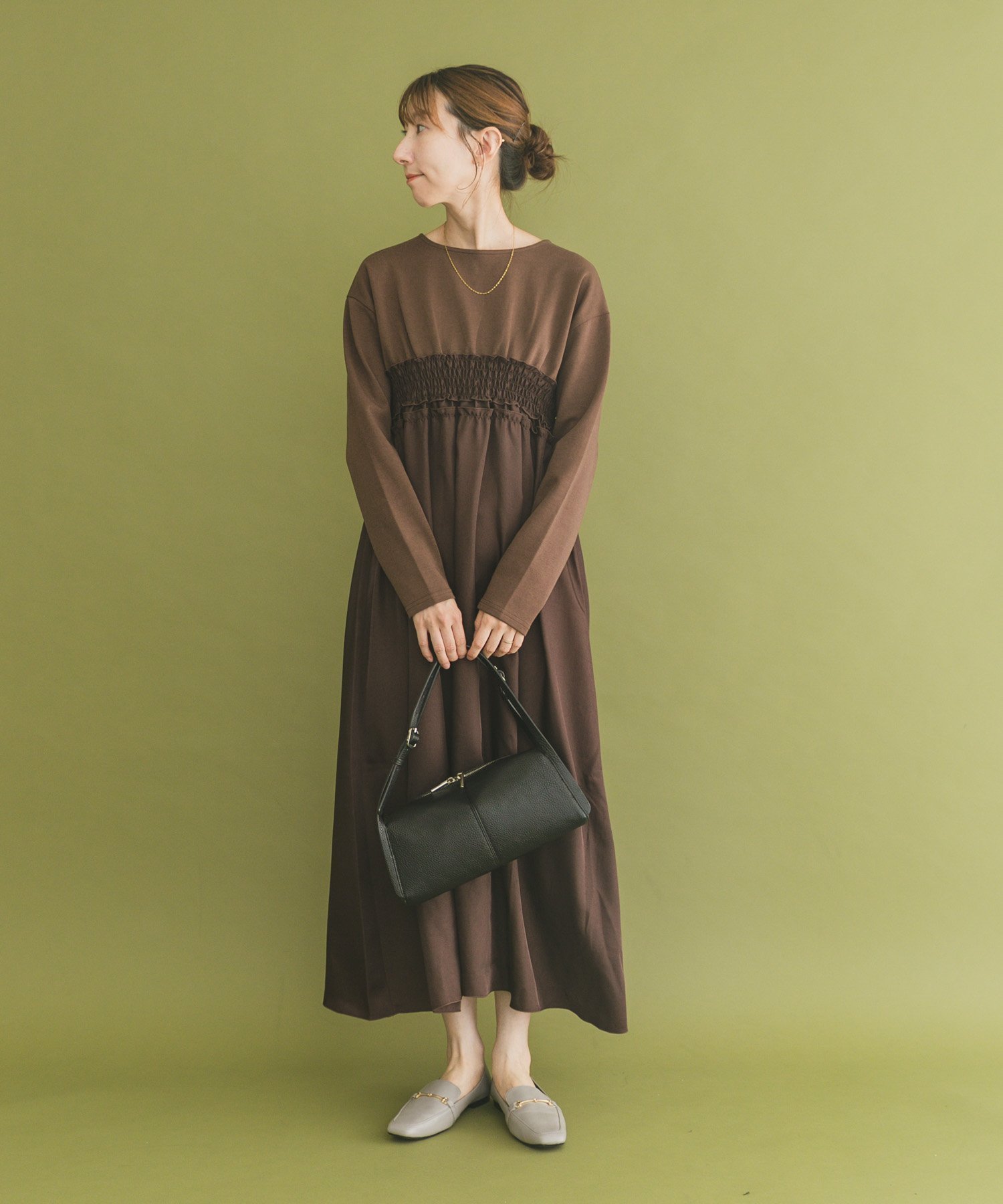 【アイテムズアーバンリサーチ/ITEMS URBAN RESEARCH】のシャーリングドッキングワンピース インテリア・キッズ・メンズ・レディースファッション・服の通販 founy(ファニー) ファッション Fashion レディースファッション Fashion for Women ワンピース Dresses 2025年 2025 2025春夏・S/S Spring/Summer 2025 SS25 シャーリング Shirring, Ruched ドッキング Docking, Mixed Material 夏 Summer S/S・春夏 SS, Spring/Summer, Warm Season 秋 Autumn 羽織 Haori, Light Jacket BRN|ID: prp329100004790275 ipo3291000000034884244