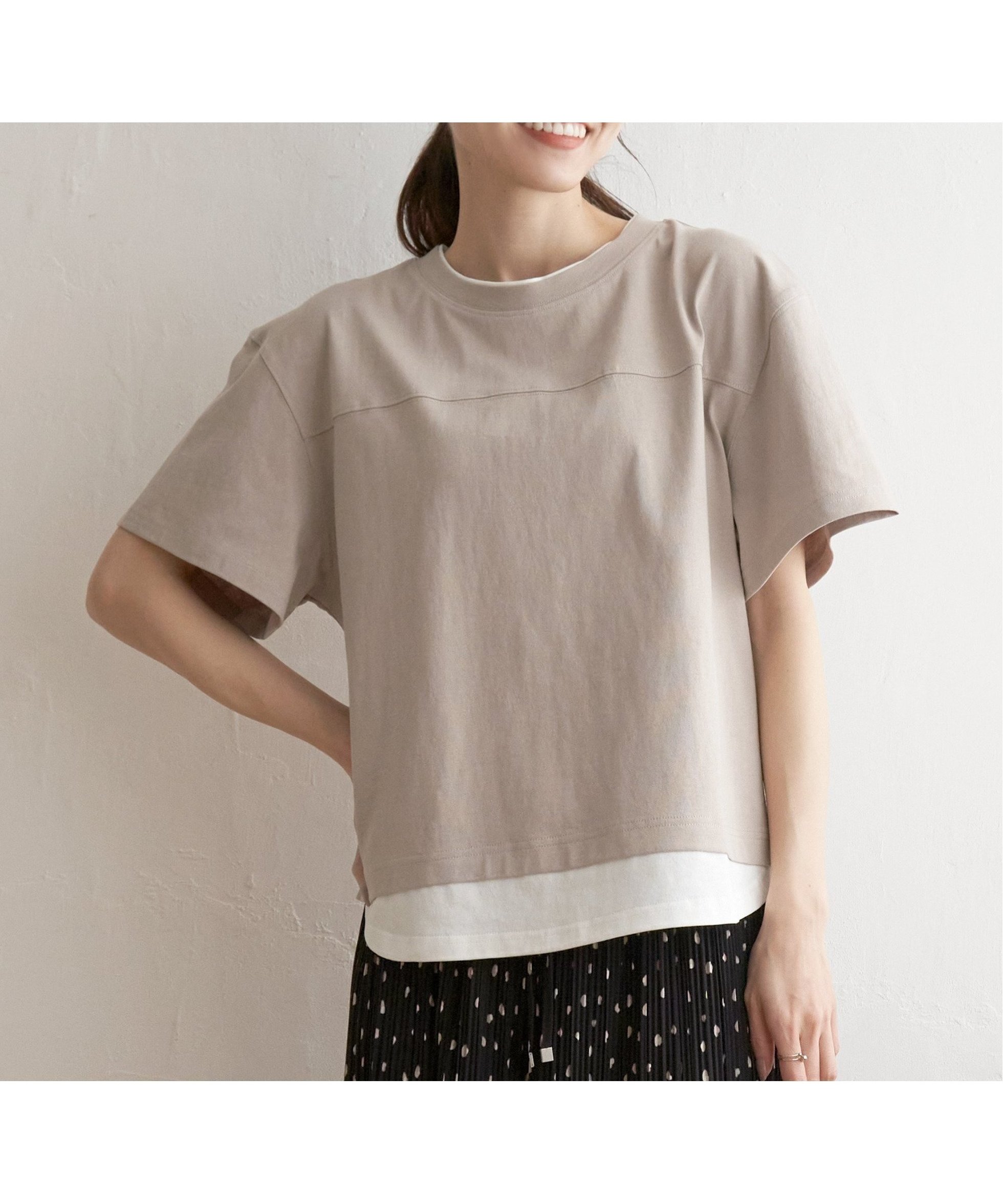 【イッカ/ikka】のコットンUSA裾レイヤードTシャツ インテリア・キッズ・メンズ・レディースファッション・服の通販 founy(ファニー) 　ファッション　Fashion　レディースファッション　Fashion for Women　トップス・カットソー　Cut & Sew Tops　シャツ・ブラウス・オフィスカジュアル　Elegant Blouses & Button-Ups　ロングTシャツ・Tシャツ　Longline T-Shirts & Tees　シンプル　Simple, Minimal　人気　Popular, Best Seller　ワイド　Wide, Wide Fit　おすすめ　Recommended / Our Picks　夏　Summer　ベージュ|ID: prp329100004790306 ipo3291000000034761271