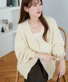 【ディスコート/Discoat】のフェザーヤーンカーディガン《WEB限定カラーあり》 人気、トレンドファッション・服の通販 founy(ファニー) ファッション Fashion レディースファッション Fashion for Women トップス・カットソー Cut & Sew Tops カーディガン・羽織り Layered Style Cardigans ショルダー Shoulder, Shoulder Strap デコルテ Décolleté, Neckline ドロップ Drop Shoulder, Dropped Style フェザーヤーン Feather Yarn, Fluffy Yarn リラックス Relax, Relaxed Fit 人気 Popular, Best Seller thumbnail アイボリー|ID: prp329100004790342 ipo3291000000035011997
