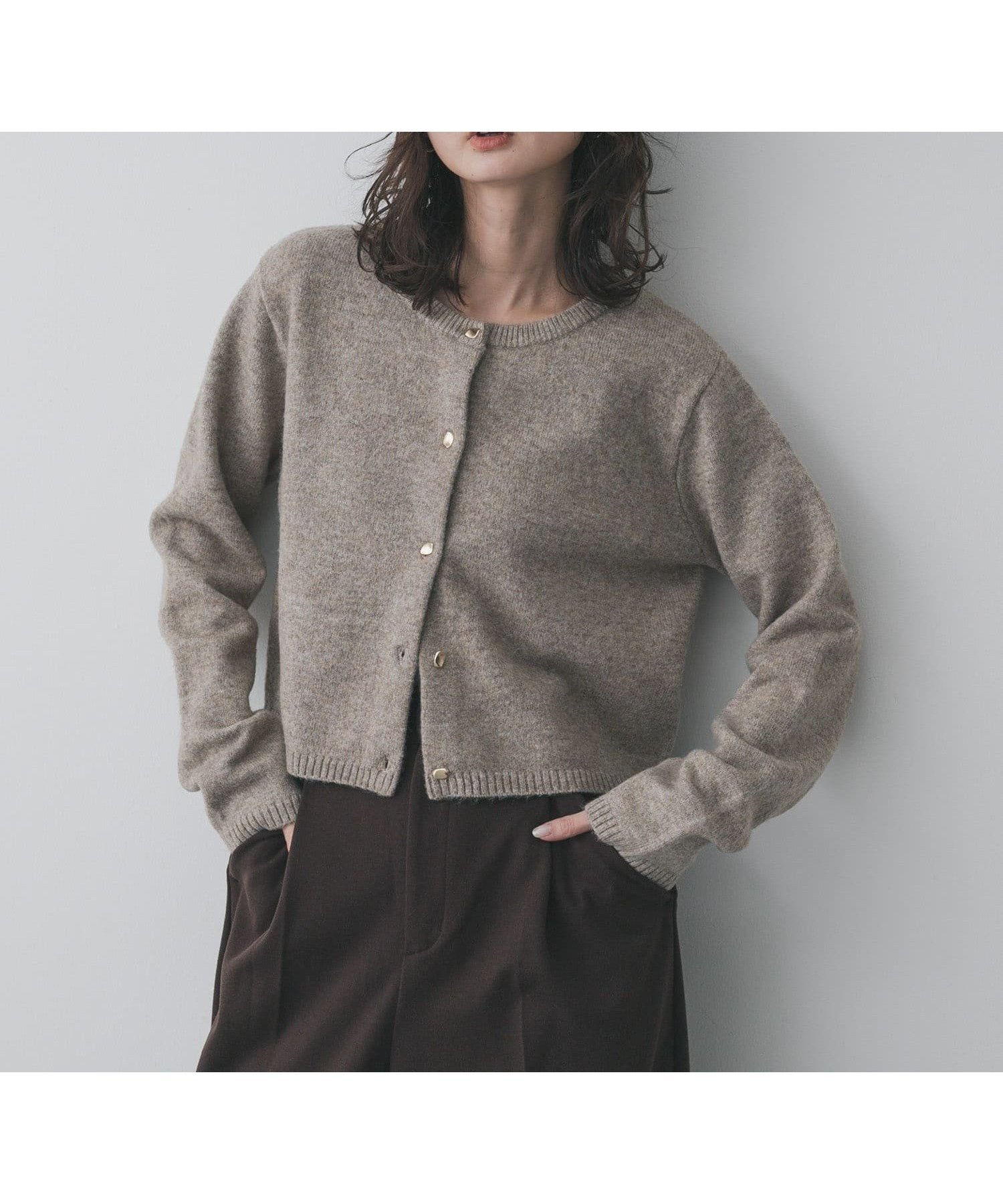 【センスオブプレイス/SENSE OF PLACE by URBAN RESEARCH】の『洗濯可』メタルボタンカーディガン インテリア・キッズ・メンズ・レディースファッション・服の通販 founy(ファニー) ファッション Fashion レディースファッション Fashion for Women トップス・カットソー Cut & Sew Tops カーディガン・羽織り Layered Style Cardigans 2025年 2025 2025-2026秋冬・A/W Autumn/Winter 2025–26 AW25–26 冬 Winter / This Winter おすすめ Recommended / Our Picks カーディガン Cardigan, Knitwear クロップド Cropped, Short Length ショート Short, Short Length シンプル Simple, Minimal フロント Front, Front Design メタル Metal, Metal Parts エレガント 上品 Elegant A/W・秋冬 Autumn/Winter ベージュ|ID: prp329100004790416 ipo3291000000034832341
