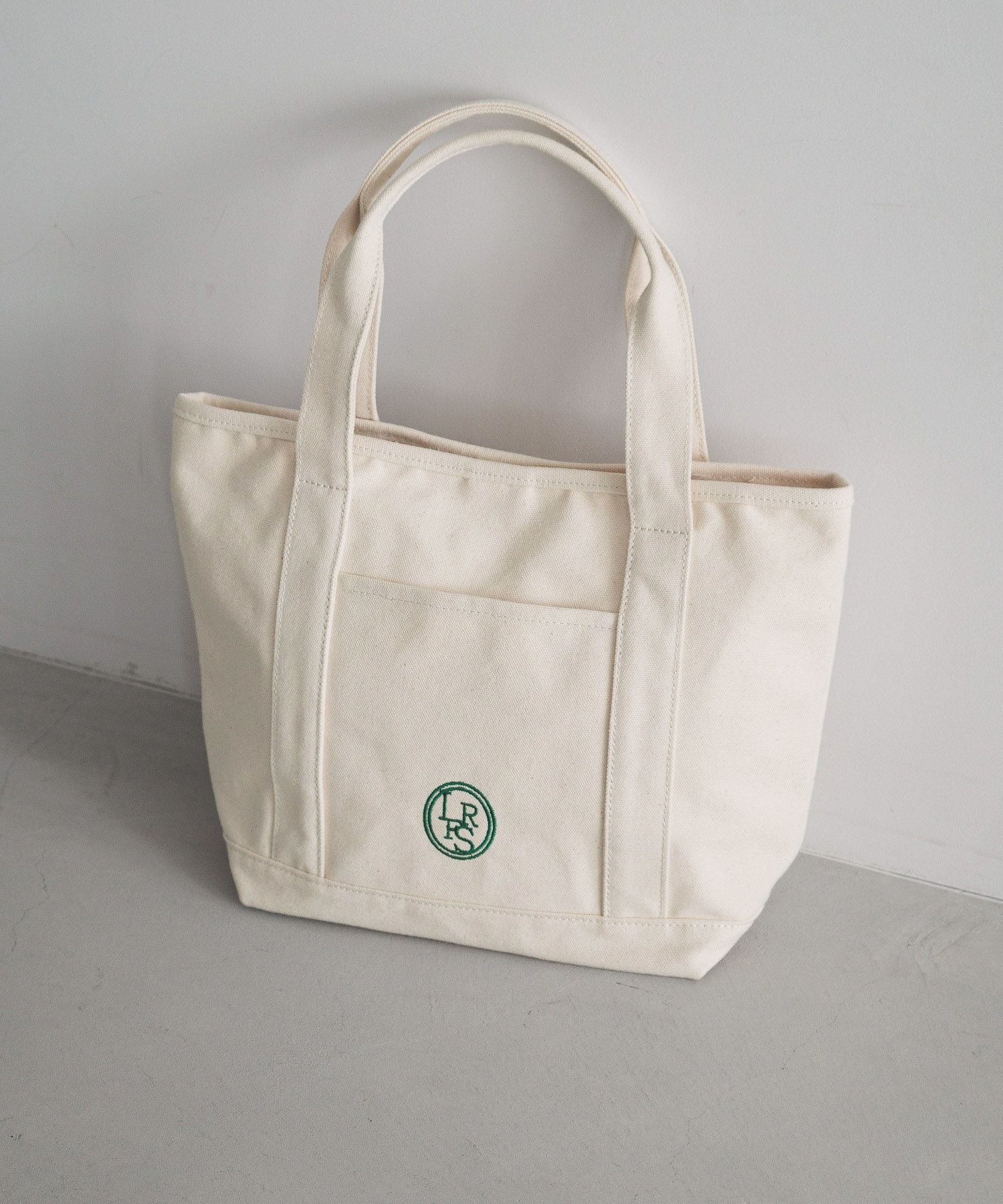 【ローリーズファーム/LOWRYS FARM】のLFBASICTOTE インテリア・キッズ・メンズ・レディースファッション・服の通販 founy(ファニー) 　ファッション　Fashion　レディースファッション　Fashion for Women　バッグ　Bags　おすすめ　Recommended / Our Picks　定番　Standard, Basic Item　アイボリー|ID: prp329100004790437 ipo3291000000035181348