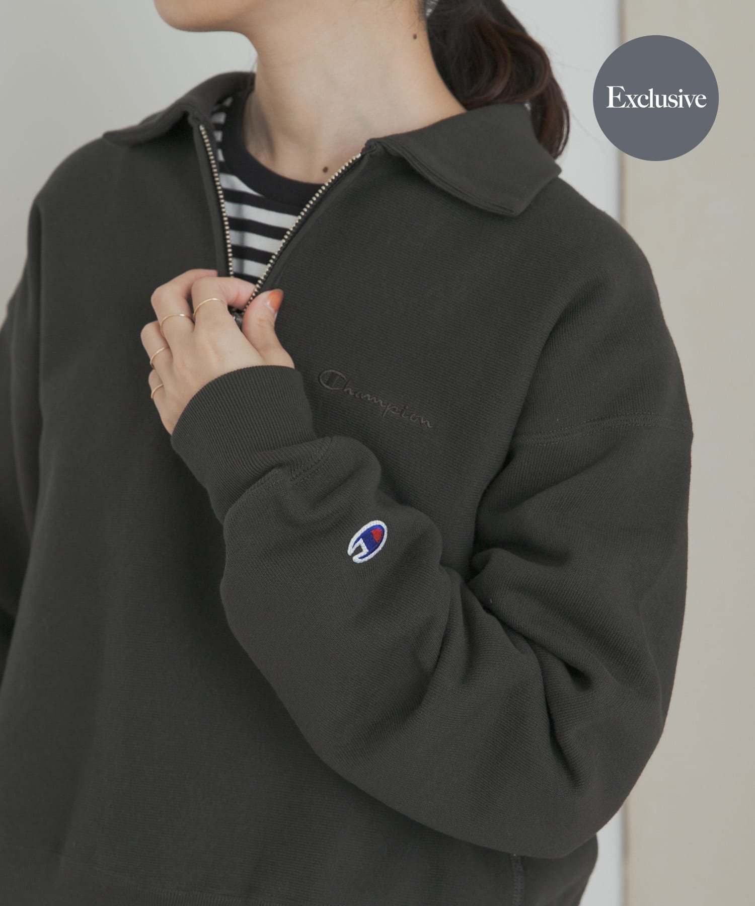 【アーバンリサーチ ドアーズ/URBAN RESEARCH DOORS】の『別注』Champion×DOORS Half Zip Sweatshirts インテリア・キッズ・メンズ・レディースファッション・服の通販 founy(ファニー) ファッション Fashion レディースファッション Fashion for Women トップス・カットソー Cut & Sew Tops シャツ・ブラウス・オフィスカジュアル Elegant Blouses & Button-Ups レディースパーカー・カジュアルフーディー Casual Hoodies & Sweatshirts ロングTシャツ・Tシャツ Longline T-Shirts & Tees スウェット・クルーネックトップス Sweatshirts & Crewnecks / Relaxed Fit Sweat Tops シンプル Simple, Minimal スポーツ Sports, Activewear 別注 Limited Edition, Custom Order A/W・秋冬 Autumn/Winter 冬 Winter / This Winter 2025年 2025 2025-2026秋冬・A/W Autumn/Winter 2025–26 AW25–26 OFF BLACK|ID: prp329100004790439 ipo3291000000034761874