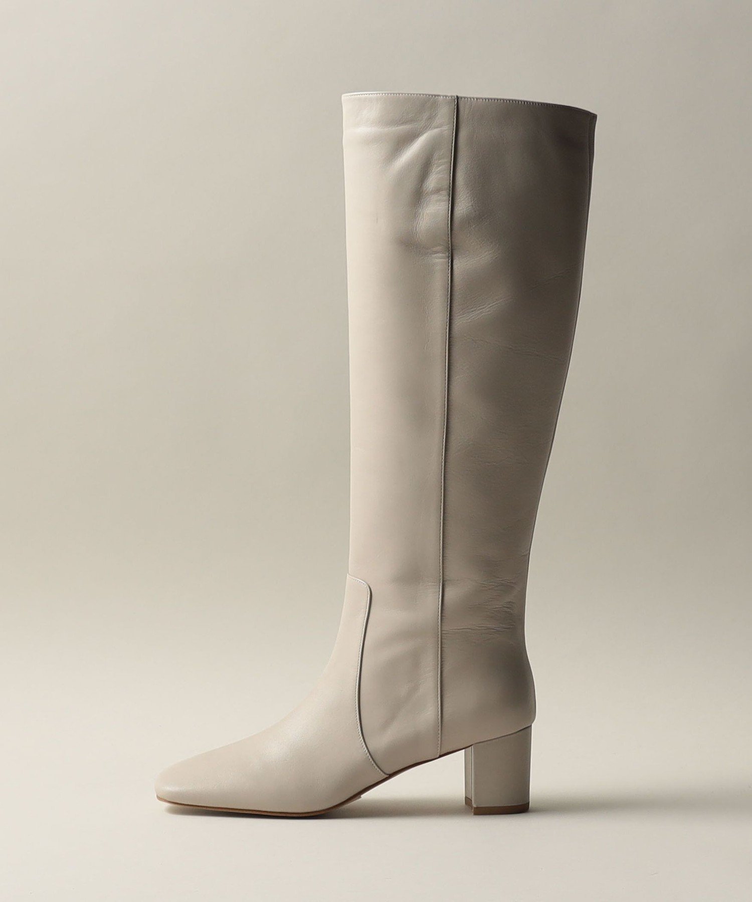 【ユナイテッドアローズ/UNITED ARROWS】のスクエアトゥ ロングブーツ55↑ インテリア・キッズ・メンズ・レディースファッション・服の通販 founy(ファニー) ファッション Fashion レディースファッション Fashion for Women シンプル Simple, Minimal ストレート Straight, Straight Cut ロング Long, Long-Length アウトレット Outlet / Clearance OFF WHITE|ID: prp329100004790487 ipo3291000000034873733