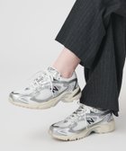 【ビューティ&ユース ユナイテッドアローズ/BEAUTY&YOUTH / UNITED ARROWS】のNew Balance ML725/スニーカー 人気、トレンドファッション・服の通販 founy(ファニー) ファッション Fashion レディースファッション Fashion for Women シューズ Shoes, Footwear シルバー Silver, Metallic Silver スタイリッシュ Stylish, Fashionable スニーカー Sneakers, Trainers 人気 Popular, Best Seller ハーフ Half, Half-Length バランス Balance, Style Balance フィット Fit, Slim Fit ボトム Bottoms, Lower Wear メタリック Metallic, Shiny Finish メッシュ Mesh, Net Fabric ランニング Running, Running Wear, Activewear, Jogging ワイド Wide, Wide Fit thumbnail SILVER|ID: prp329100004790505 ipo3291000000034866592