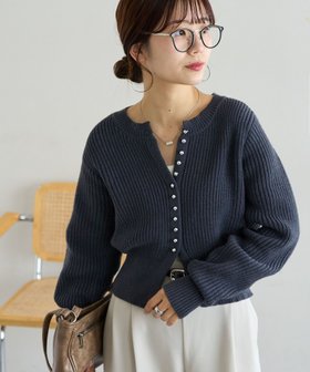 【ディスコート/Discoat】の【WEB限定】多ボタンニットカーデ 人気、トレンドファッション・服の通販 founy(ファニー) ファッション Fashion レディースファッション Fashion for Women トップス・カットソー Cut & Sew Tops ニット Knit Tops & Sweaters おすすめ Recommended / Our Picks カーディガン Cardigan, Knitwear キャミソール Camisole, Spaghetti Strap Top キャミワンピース Cami Dress, Slip Dress コンパクト Compact, Small Size シルバー Silver, Metallic Silver バランス Balance, Style Balance フロント Front, Front Design ベロア Velour, Soft Velvet 吸水 Absorbent, Quick-Dry |ID:prp329100004790622