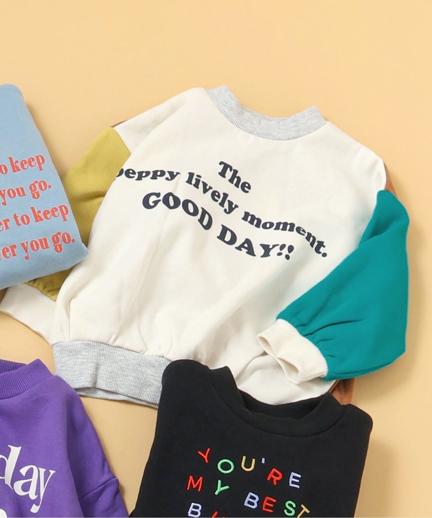 【エフオー オンラインストア/F.O.Online Store / KIDS】のあったかロゴバリエーショントレーナー インテリア・キッズ・メンズ・レディースファッション・服の通販 founy(ファニー) ファッション Fashion キッズファッション Fashion for Kids カラフル Colorful Design トレーナー Sweatshirt, Trainer 冬 Winter / This Winter 楽ちん Easy Fit, Comfortable キナリ|ID: prp329100004790634 ipo3291000000034762703