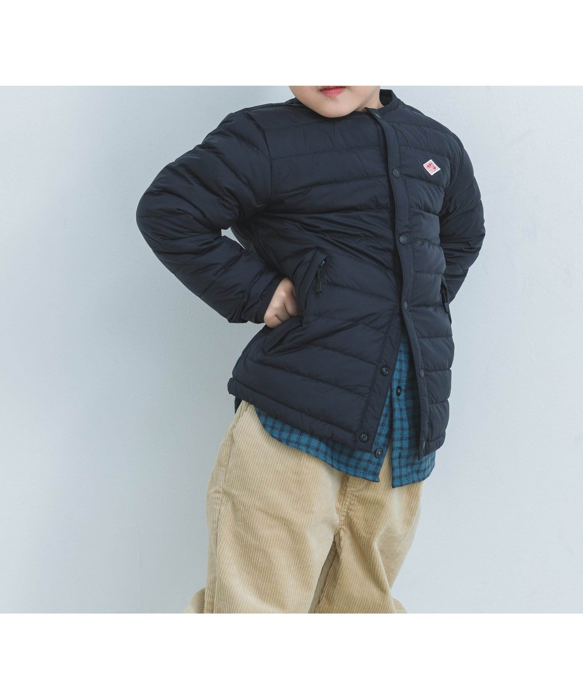【アーバンリサーチ ドアーズ/URBAN RESEARCH DOORS / KIDS】のDANTON INNER DOWN CREW-NECK JACKET(KIDS) インテリア・キッズ・メンズ・レディースファッション・服の通販 founy(ファニー) 　ファッション　Fashion　キッズファッション　Fashion for Kids　2025年　2025　2025-2026秋冬・A/W　Autumn/Winter 2025–26 AW25–26　冬　Winter / This Winter　インナー　Innerwear　ガーデン　Garden, Gardening　シンプル　Simple, Minimal　ジャケット　Jacket, Outerwear　ダウン　Down, Puffer　フェザー　Feather, Feather Detail　フランス　France, French　ワーク　Workwear, Utility Style　A/W・秋冬　Autumn/Winter　軽量　Lightweight, Ultra Light　BLACK|ID: prp329100004790688 ipo3291000000034889957