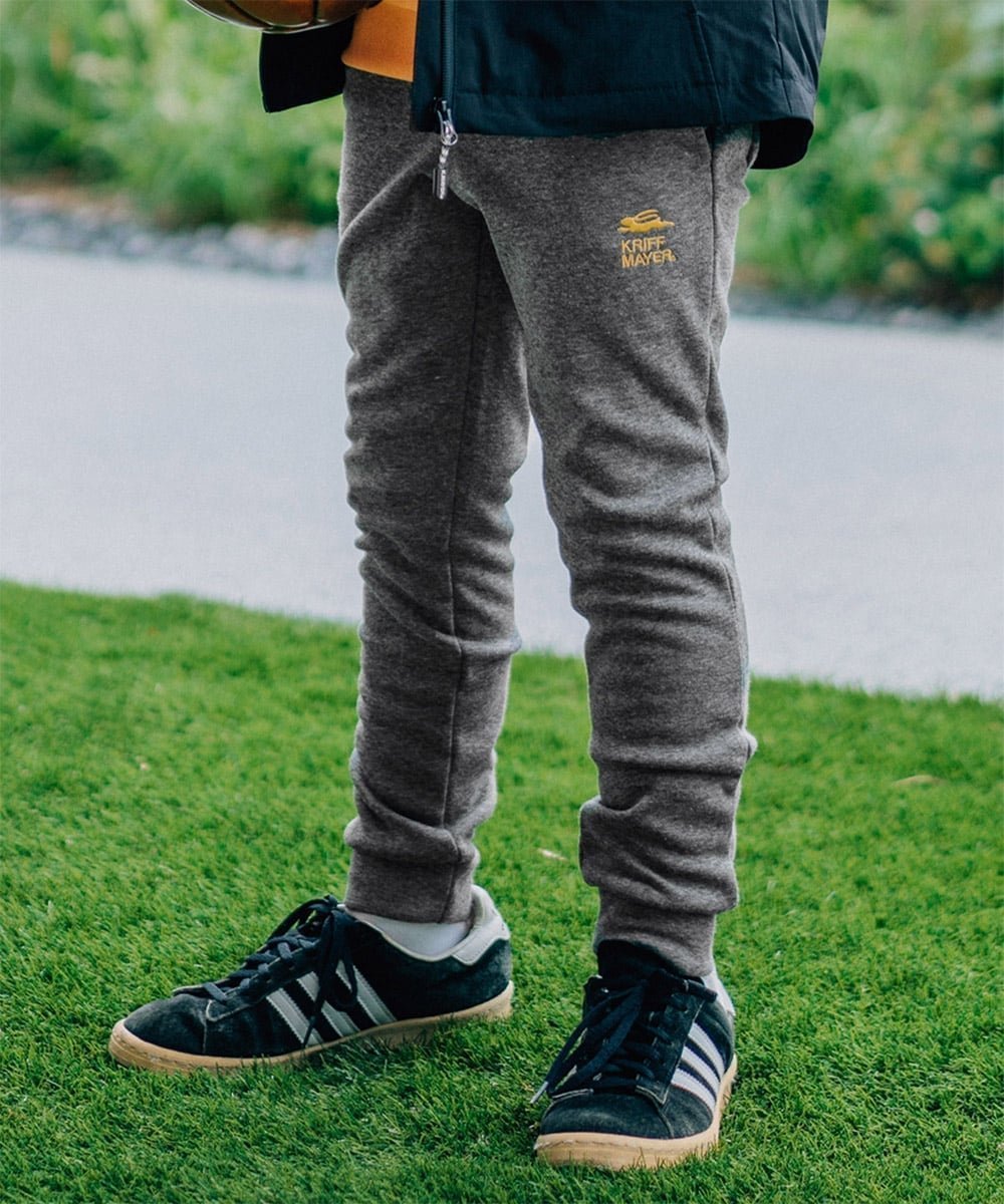 【クリフメイヤー キッズ/KRIFF MAYER / KIDS】の裏シャギーアタタカ裾リブパンツ インテリア・キッズ・メンズ・レディースファッション・服の通販 founy(ファニー) 　ファッション　Fashion　キッズファッション　Fashion for Kids　ボトムス　Bottoms　おすすめ　Recommended / Our Picks　スタイリッシュ　Stylish, Fashionable　ベーシック　Basic, Essential　リラックス　Relax, Relaxed Fit　CHARCOAL|ID: prp329100004790691 ipo3291000000035176318