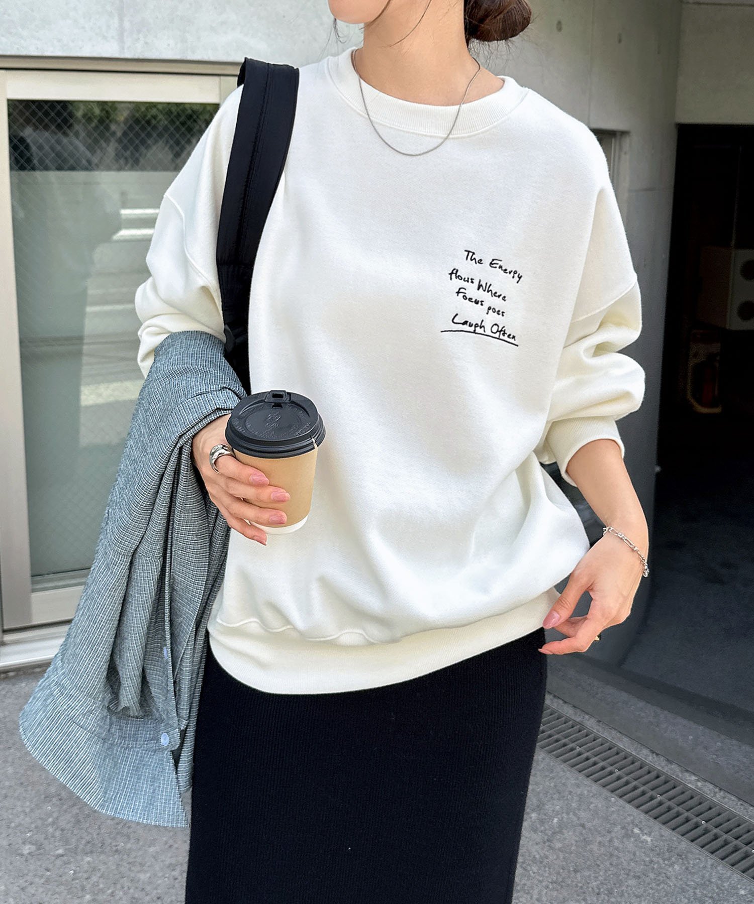 【アンドミー/andme】の裏起毛 メッセージ ロゴ 刺繍 スウェット トップス インテリア・キッズ・メンズ・レディースファッション・服の通販 founy(ファニー) ファッション Fashion レディースファッション Fashion for Women トップス・カットソー Cut & Sew Tops レディースパーカー・カジュアルフーディー Casual Hoodies & Sweatshirts スウェット・クルーネックトップス Sweatshirts & Crewnecks / Relaxed Fit Sweat Tops ショルダー Shoulder, Shoulder Strap スウェット / スエット Sweatshirt, Sweatwear ドロップ Drop Shoulder, Dropped Style 長袖 Long Sleeve, Full Sleeve プリント Print, Printed Pattern リラックス Relax, Relaxed Fit ワンポイント One Point, Statement Accent エクリュ|ID: prp329100004790740 ipo3291000000034763199