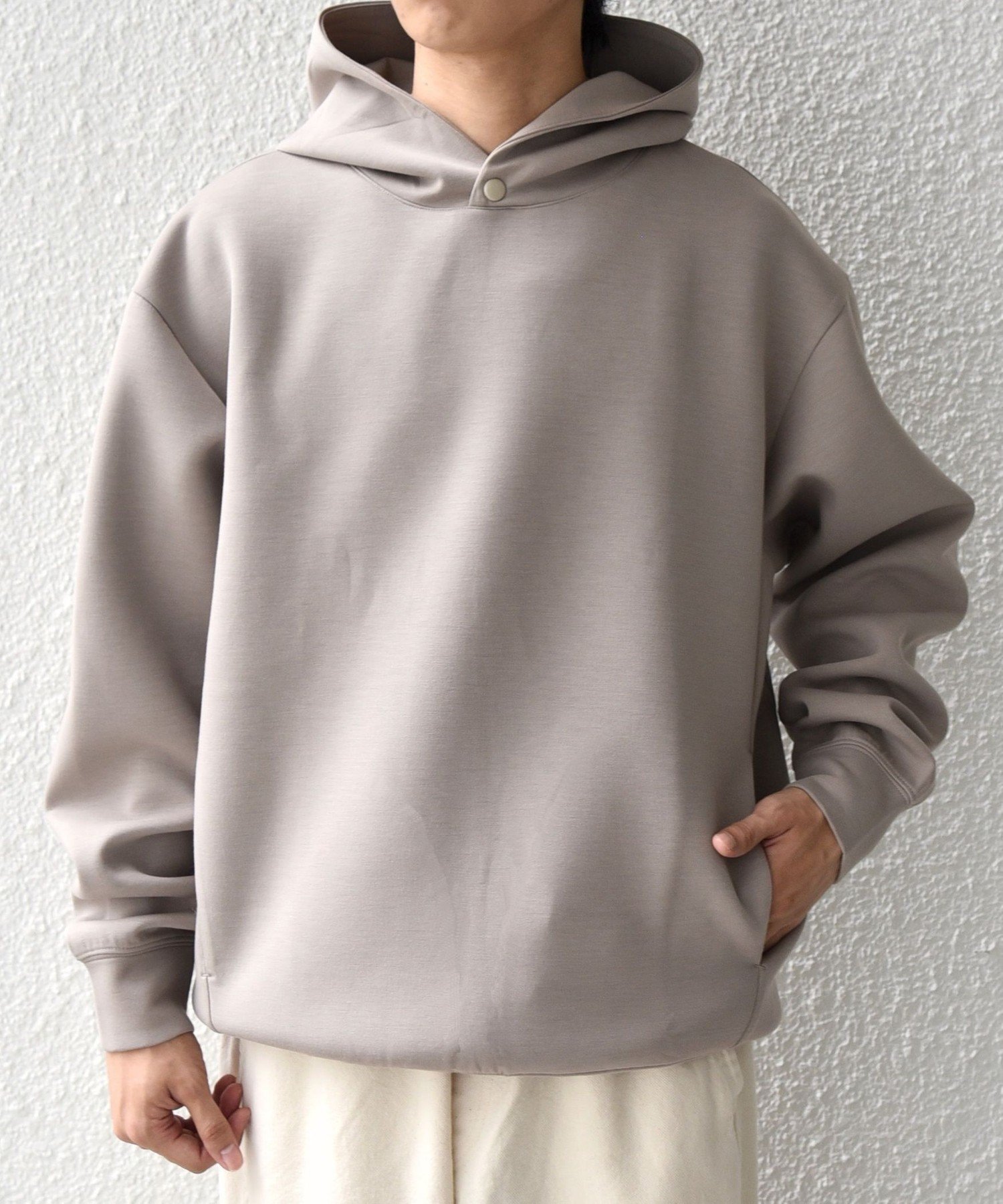 【シップス フォー ウィメン/SHIPS】のSHIPS any カラー ダンボール スナップ プルオーバー パーカー 25AW 人気、トレンドファッション・服の通販 founy(ファニー) ファッション Fashion レディースファッション Fashion for Women トップス・カットソー Cut & Sew Tops レディースパーカー・カジュアルフーディー Casual Hoodies & Sweatshirts カジュアルプルオーバー・ニットトップス Pullovers & Knit Tops / Casual Pullovers ストレッチ Stretch, Stretchy Fabric なめらか Smooth, Silky Texture パーカー Hoodie, Parka ポケット Pocket, Pocket Detail リラックス Relax, Relaxed Fit 2025年 2025 2025-2026秋冬・A/W Autumn/Winter 2025–26 AW25–26 other-1|ID: prp329100004790813 ipo3291000000034763499