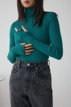 【アズール バイ マウジー/AZUL by moussy】のサムホールリブニットトップス 人気、トレンドファッション・服の通販 founy(ファニー) ファッション Fashion レディースファッション Fashion for Women トップス・カットソー Cut & Sew Tops ニット Knit Tops & Sweaters インナー Innerwear シンプル Simple, Minimal ボトム Bottoms, Lower Wear リブニット Rib Knit, Ribbed Knit thumbnail GRN|ID: prp329100004790869 ipo3291000000034763755