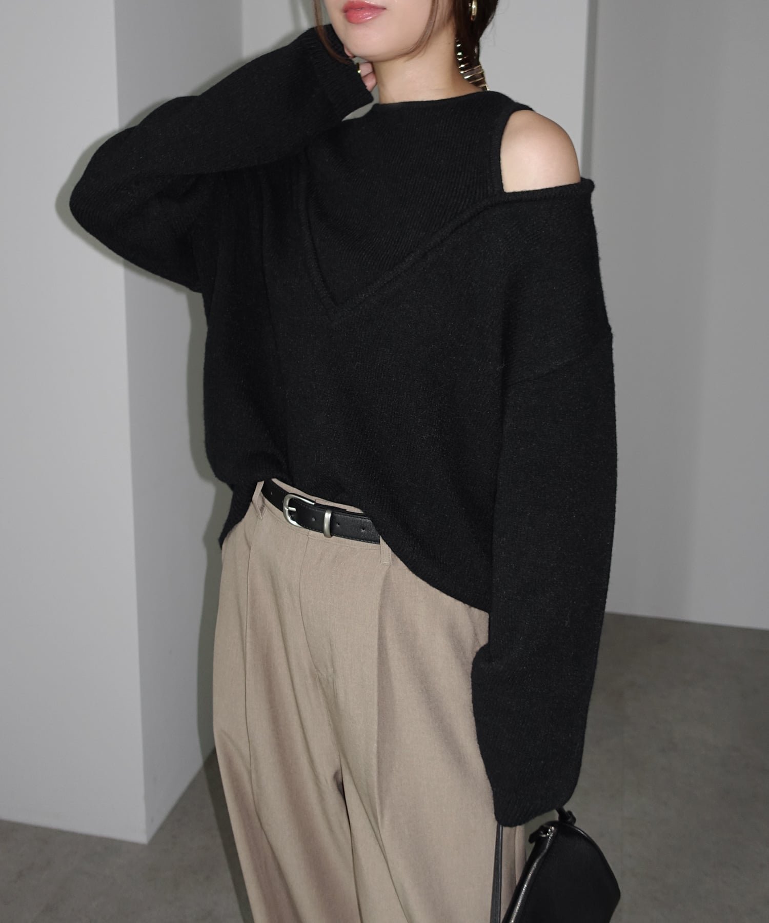 【アンドミー/andme】の肩スリット レイヤード風 ニット トップス 人気、トレンドファッション・服の通販 founy(ファニー) ファッション Fashion レディースファッション Fashion for Women トップス・カットソー Cut & Sew Tops ニット Knit Tops & Sweaters アクリル Acrylic Material スリット Slit, Slit Detail タンク Tank Top, Sleeveless Top トレンド Trend, Trending Now バランス Balance, Style Balance other-1|ID: prp329100004790939 ipo3291000000034764043