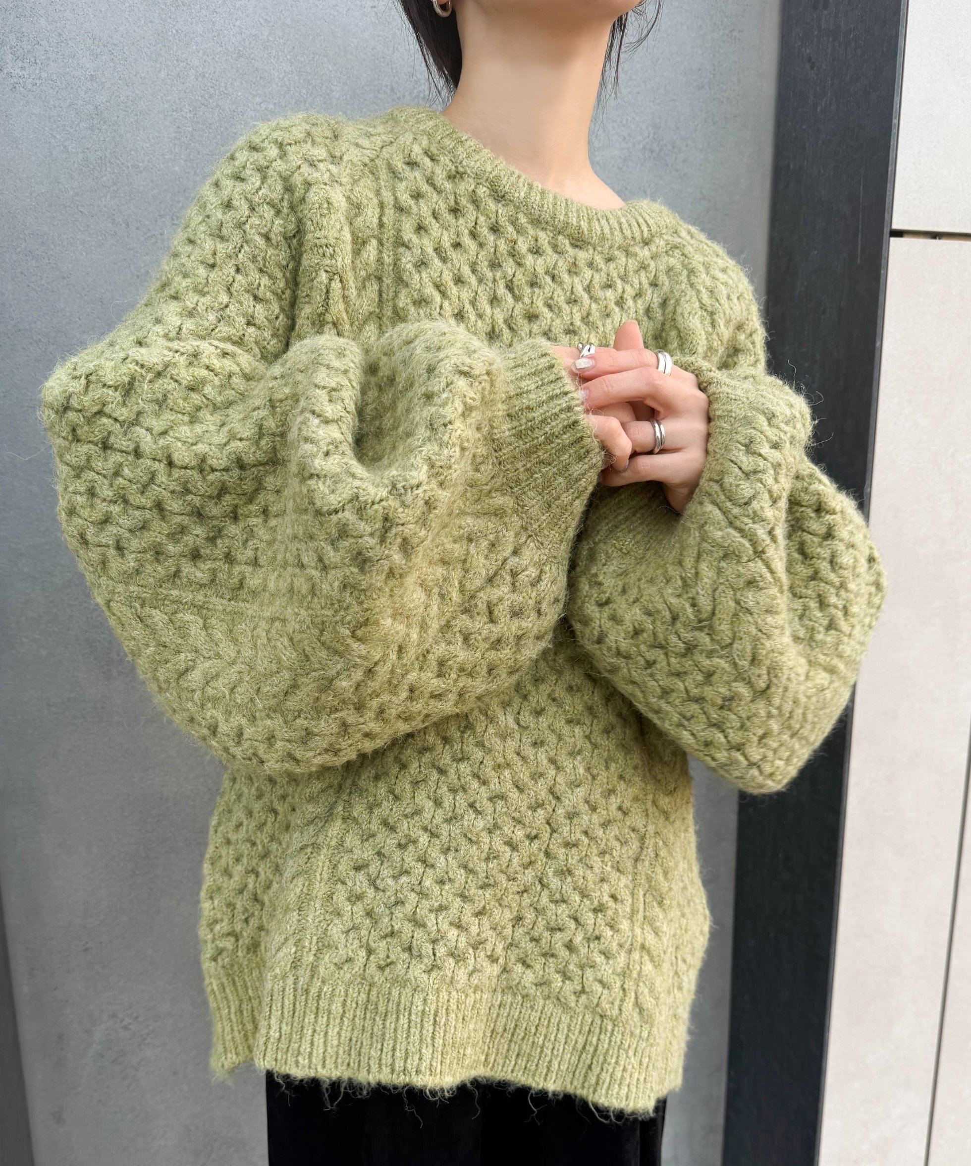 【セレクトモカ/SELECT MOCA】の【人気インフルエンサーコラボbySON】オーバーサイズハニカムニット インテリア・キッズ・メンズ・レディースファッション・服の通販 founy(ファニー) 　ファッション　Fashion　レディースファッション　Fashion for Women　トップス・カットソー　Cut & Sew Tops　ニット　Knit Tops & Sweaters　シンプル　Simple, Minimal　ストレート　Straight, Straight Cut　スリーブ　Sleeve, Long Sleeve / Short Sleeve　人気　Popular, Best Seller　ミックス　Mix, Mixed Style　ラウンド　Round, Round Neck　おすすめ　Recommended / Our Picks　グリーン-03|ID: prp329100004790977 ipo3291000000035144038