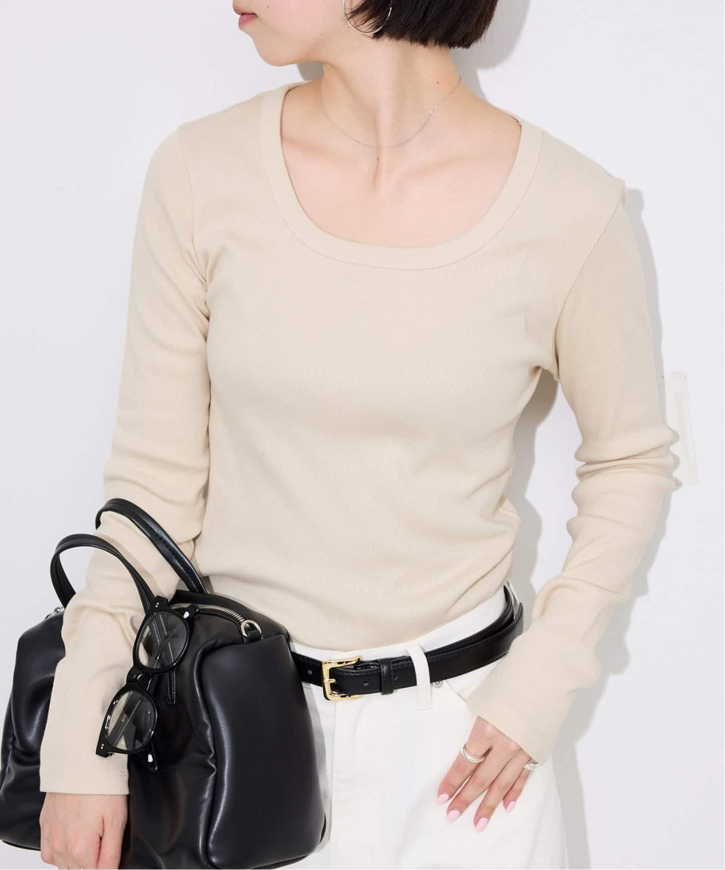 【スローブ イエナ/SLOBE IENA】の《WEB・一部店舗限定カラー有り/追加2》SAWAHOCO パーフェクトカットソー インテリア・キッズ・メンズ・レディースファッション・服の通販 founy(ファニー) ファッション Fashion レディースファッション Fashion for Women トップス・カットソー Cut & Sew Tops カットソー・ベーシックTシャツ Cut-and-Sewn Tops / Stretch Tees & Basics インナー Innerwear カッティング Cutting Detail ジャケット Jacket, Outerwear スクエア Square, Square Shape デコルテ Décolleté, Neckline エレガント 上品 Elegant 2025年 2025 2025春夏・S/S Spring/Summer 2025 SS25 ベージュ A|ID: prp329100004791067 ipo3291000000034764603