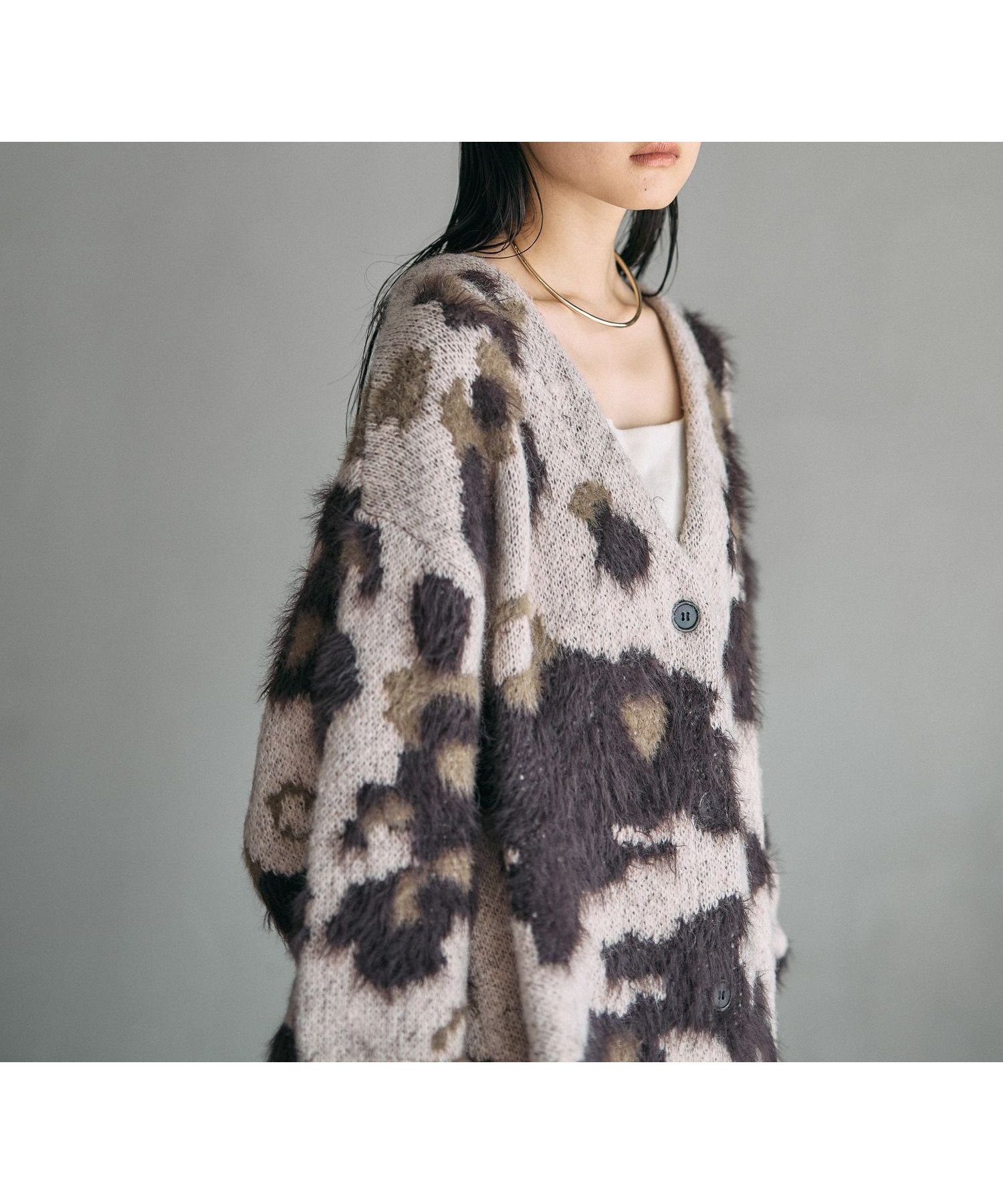 【レプシィム ローリーズファーム/LEPSIM LOWRYS FARM】の5ゲージ柄シャギーVカーディガン インテリア・キッズ・メンズ・レディースファッション・服の通販 founy(ファニー) 　ファッション　Fashion　レディースファッション　Fashion for Women　トップス・カットソー　Cut & Sew Tops　カーディガン・羽織り　Layered Style Cardigans　おすすめ　Recommended / Our Picks　カーディガン　Cardigan, Knitwear　サテン　Satin, Glossy Fabric　ルーズ　Loose, Oversized　ロング　Long, Long-Length　ライトベージュ51|ID: prp329100004791092 ipo3291000000034937065