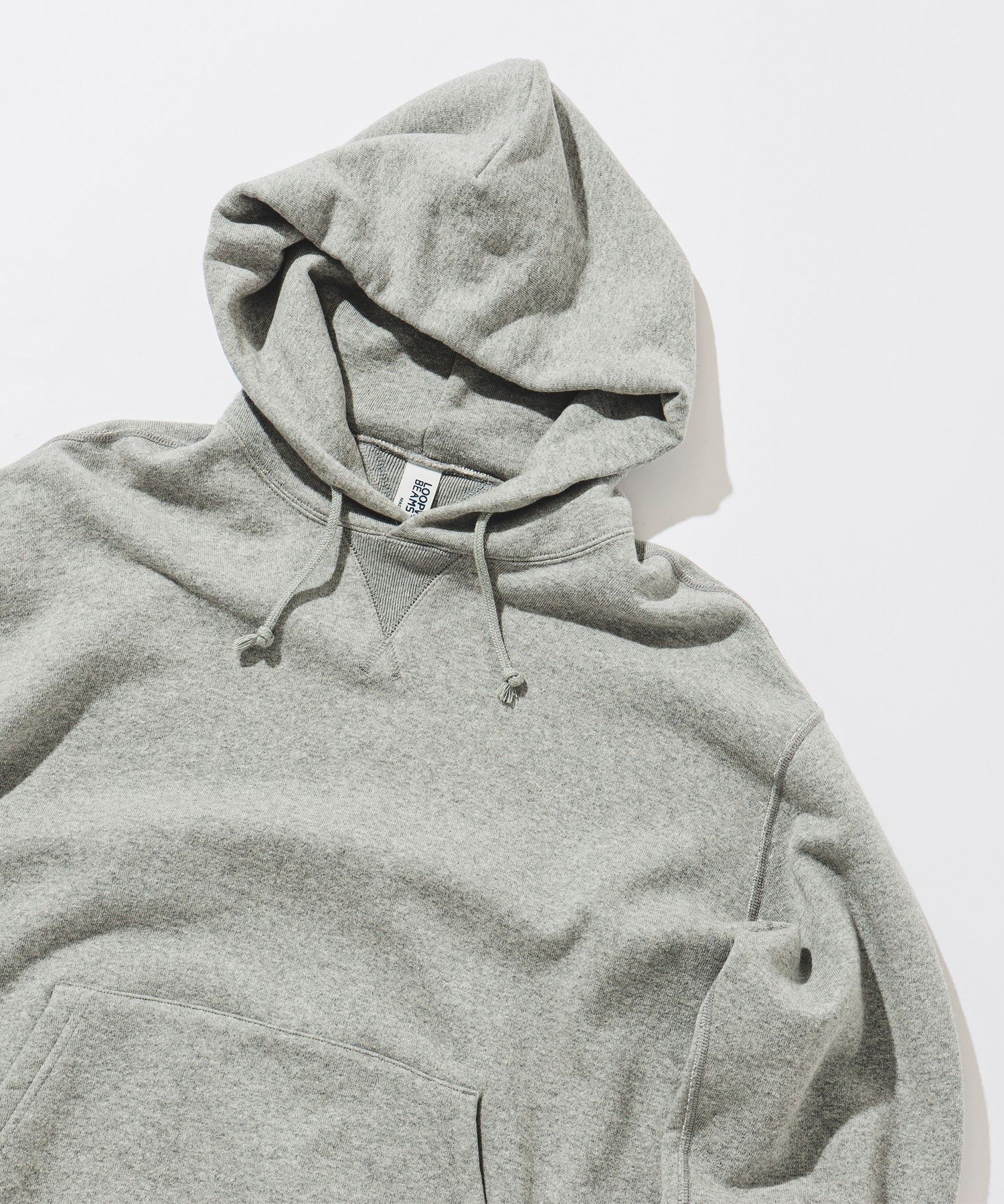 【ビームス/BEAMS / MEN】のLOOPWHEELER * BEAMS PLUS / 別注 Super Heavy Weight Sweat Pullover Hoodie 人気、トレンドファッション・服の通販 founy(ファニー) 　ファッション　Fashion　メンズファッション　Fashion for Men　カットソー　Cut and Sewn Top　クラシック　Classic, Timeless Style　コンパクト　Compact, Small Size　シンプル　Simple, Minimal　スウェット / スエット　Sweatshirt, Sweatwear　ボックス　Boxy, Box Shape　ポケット　Pocket, Pocket Detail　別注　Limited Edition, Custom Order　ミドル　Middle Length, Mid Height　リラックス　Relax, Relaxed Fit　 other-1|ID: prp329100004791187 ipo3291000000034765040