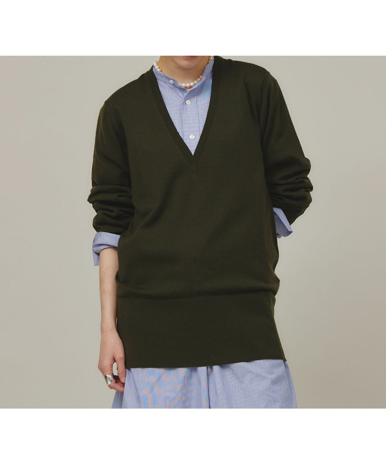 【カレンソロジー/Curensology】のファインウールVネックプルオーバー インテリア・キッズ・メンズ・レディースファッション・服の通販 founy(ファニー) 　ファッション　Fashion　レディースファッション　Fashion for Women　トップス・カットソー　Cut & Sew Tops　カジュアルプルオーバー・ニットトップス　Pullovers & Knit Tops / Casual Pullovers　Vネックトップス　V-Neck Tops / V-Cut Neckline Shirts　エレガント 上品　Elegant　秋　Autumn　シンプル　Simple, Minimal　カーキ78|ID: prp329100004791201 ipo3291000000034765103