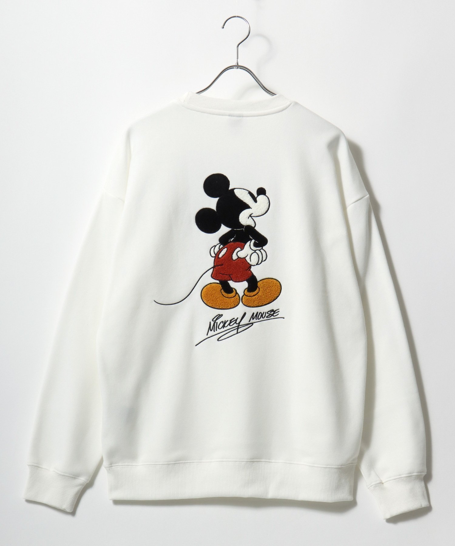 【マルカワ/MARUKAWA】のDisney ディズニー トレーナー メンズ スウェット 裏起毛 オーバーサイズ インテリア・キッズ・メンズ・レディースファッション・服の通販 founy(ファニー) 　ファッション　Fashion　レディースファッション　Fashion for Women　トップス・カットソー　Cut & Sew Tops　レディースパーカー・カジュアルフーディー　Casual Hoodies & Sweatshirts　スウェット・クルーネックトップス　Sweatshirts & Crewnecks / Relaxed Fit Sweat Tops　カリフォルニア　California, Cali Style　カーゴパンツ　Cargo Pants, Utility Pants　キャップ　Cap, Baseball Cap　キャラクター　Character, Licensed Characters　サッカー　Seersucker, Summer Fabric　サテン　Satin, Glossy Fabric　サロペット　Overalls, Salopette　シアー　Sheer, See-Through　シフォン　Chiffon, Lightweight Fabric　ショルダー　Shoulder, Shoulder Strap　ジャケット　Jacket, Outerwear　ジーンズ　Jeans, Denim Pants　スウェット / スエット　Sweatshirt, Sweatwear　スニーカー　Sneakers, Trainers　スポーツ　Sports, Activewear　ダウン　Down, Puffer　チュール　Tulip, Tulip Motif　デニム　Denim, Jeans Material　トレンド　Trend, Trending Now　トレーナー　Sweatshirt, Trainer　パーカー　Hoodie, Parka　ビッグ　Big, Oversized　フロント　Front, Front Design　ブルゾン　Blouson, Bomber Jacket　プリント　Print, Printed Pattern　ホワイト系その他2|ID: prp329100004791356 ipo3291000000034765696