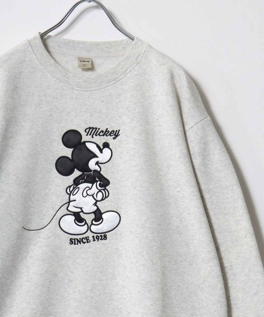 【マルカワ/MARUKAWA】のDisney ディズニー トレーナー メンズ スウェット 裏起毛 オーバーサイズ インテリア・キッズ・メンズ・レディースファッション・服の通販 founy(ファニー) 　ファッション　Fashion　レディースファッション　Fashion for Women　トップス・カットソー　Cut & Sew Tops　レディースパーカー・カジュアルフーディー　Casual Hoodies & Sweatshirts　スウェット・クルーネックトップス　Sweatshirts & Crewnecks / Relaxed Fit Sweat Tops　カリフォルニア　California, Cali Style　カーゴパンツ　Cargo Pants, Utility Pants　キャップ　Cap, Baseball Cap　キャラクター　Character, Licensed Characters　サッカー　Seersucker, Summer Fabric　サテン　Satin, Glossy Fabric　サロペット　Overalls, Salopette　シアー　Sheer, See-Through　シフォン　Chiffon, Lightweight Fabric　ショルダー　Shoulder, Shoulder Strap　ジャケット　Jacket, Outerwear　ジーンズ　Jeans, Denim Pants　スウェット / スエット　Sweatshirt, Sweatwear　スニーカー　Sneakers, Trainers　スポーツ　Sports, Activewear　ダウン　Down, Puffer　チュール　Tulip, Tulip Motif　デニム　Denim, Jeans Material　トレンド　Trend, Trending Now　トレーナー　Sweatshirt, Trainer　パーカー　Hoodie, Parka　ビッグ　Big, Oversized　フロント　Front, Front Design　ブルゾン　Blouson, Bomber Jacket　プリント　Print, Printed Pattern　グレー系|ID: prp329100004791356 ipo3291000000034765703