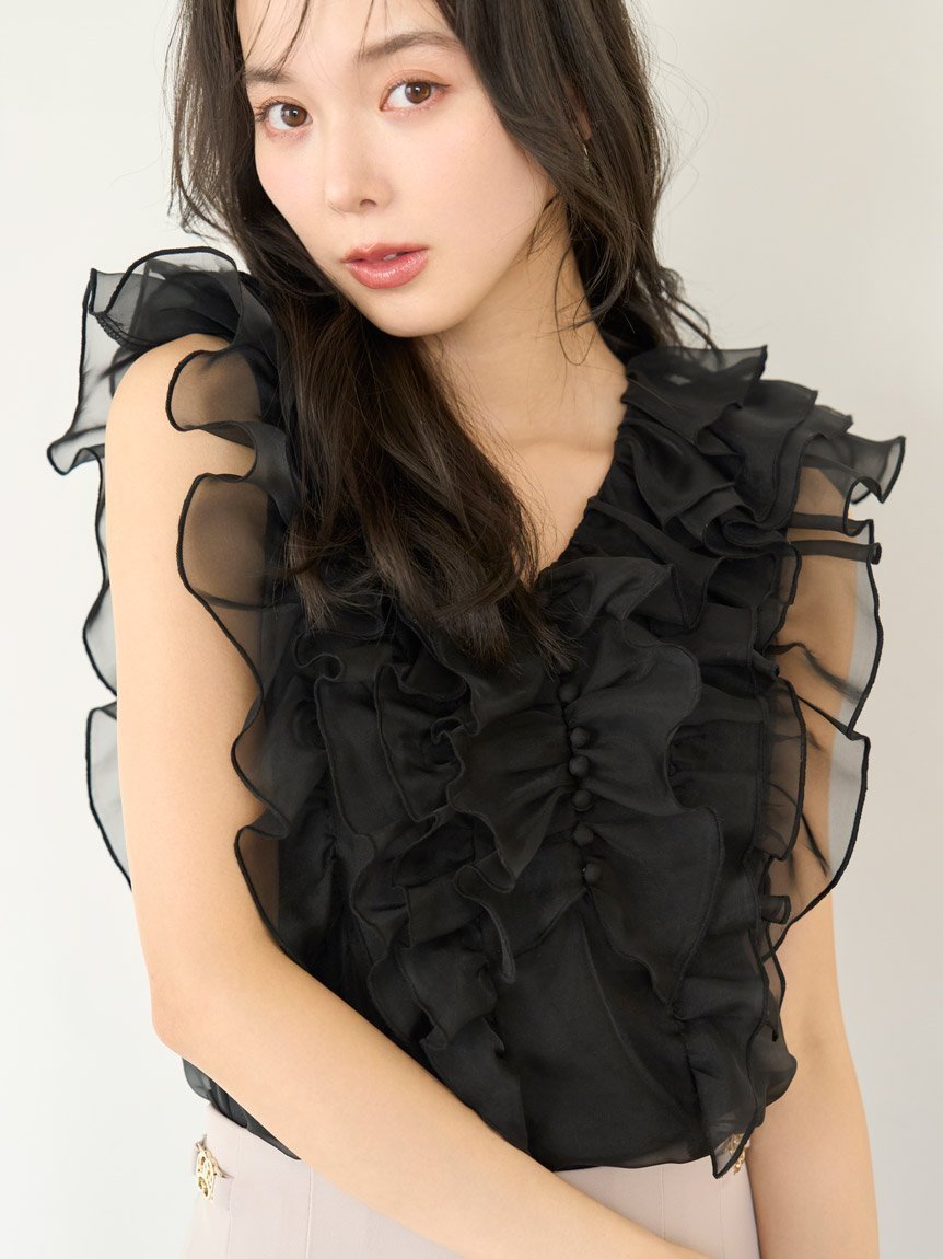 【スナイデル/SNIDEL】のノースリフリルブラウス インテリア・キッズ・メンズ・レディースファッション・服の通販 founy(ファニー) 　ファッション　Fashion　レディースファッション　Fashion for Women　トップス・カットソー　Cut & Sew Tops　シャツ・ブラウス・オフィスカジュアル　Elegant Blouses & Button-Ups　インナー　Innerwear　インナーキャミ　Inner Camisole　ウェーブ　Wavy Pattern　オケージョン　Occasion Wear　オーガンジー　Organza Fabric　キャミソール　Camisole, Spaghetti Strap Top　今季　This Season, Current Season　シアー　Sheer, See-Through　スマート　Smart, Elegant　フィット　Fit, Slim Fit　フリル　Frill, Ruffle　フロント　Front, Front Design　ロマンティック　Romantic, Feminine Style　おすすめ　Recommended / Our Picks　エレガント 上品　Elegant　BLK[009]|ID: prp329100004791376 ipo3291000000034765780