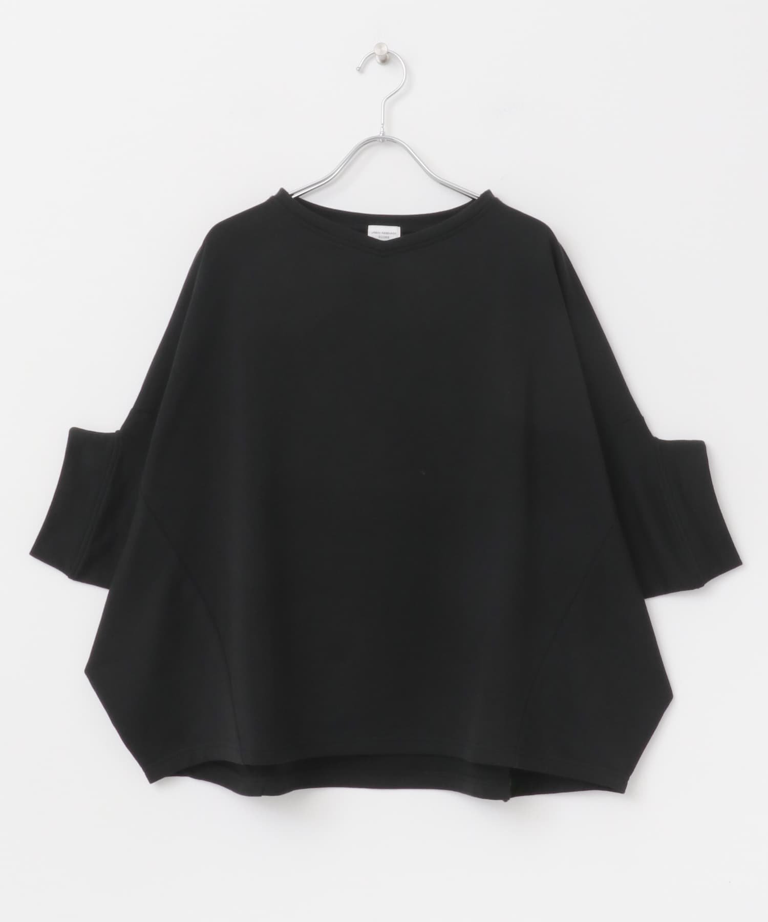 【アーバンリサーチ ドアーズ/URBAN RESEARCH DOORS】の『UR GREEN』ミニ裏毛変形プルオーバー インテリア・キッズ・メンズ・レディースファッション・服の通販 founy(ファニー) ファッション Fashion レディースファッション Fashion for Women トップス・カットソー Cut & Sew Tops カジュアルプルオーバー・ニットトップス Pullovers & Knit Tops / Casual Pullovers 2025年 2025 2025春夏・S/S Spring/Summer 2025 SS25 カットソー Cut and Sewn Top スリーブ Sleeve, Long Sleeve / Short Sleeve ベーシック Basic, Essential リラックス Relax, Relaxed Fit 夏 Summer S/S・春夏 SS, Spring/Summer, Warm Season BLACK|ID: prp329100004791847 ipo3291000000034768962