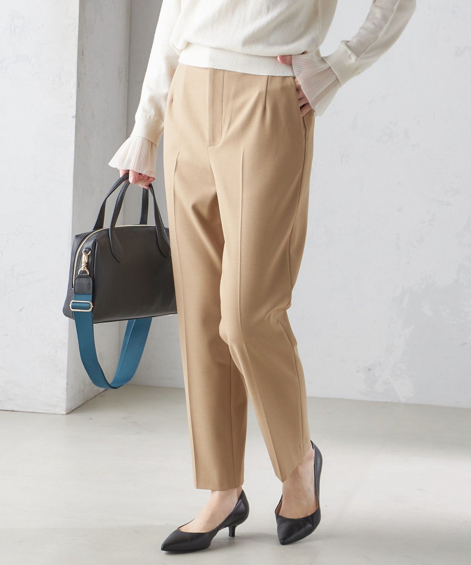 【シップス フォー ウィメン/SHIPS】の手洗い可能 裏起毛 スリム テーパード パンツ インテリア・キッズ・メンズ・レディースファッション・服の通販 founy(ファニー) ファッション Fashion レディースファッション Fashion for Women パンツ Pants & Trousers ストレッチ Stretch, Stretchy Fabric スニーカー Sneakers, Trainers スリム Slim, Slim Fit ツイル Twist, Twisted Detail テーパード Tapered, Tapered Pants ベーシック Basic, Essential ベージュ|ID: prp329100004791894 ipo3291000000034769260