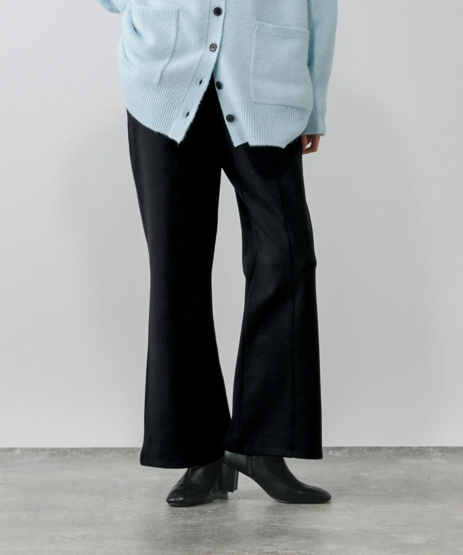 【グローバルワーク/GLOBAL WORK】のあったかフレアパンツ/611253 人気、トレンドファッション・服の通販 founy(ファニー) ファッション Fashion レディースファッション Fashion for Women パンツ Pants & Trousers カットソー Cut and Sewn Top ギャザー Gathered, Ruffled ジャケット Jacket, Outerwear スウェット / スエット Sweatshirt, Sweatwear トレンド Trend, Trending Now フレア Flare, Flared フロント Front, Front Design ポケット Pocket, Pocket Detail メランジ Melange, Mixed Yarn リラックス Relax, Relaxed Fit 楽ちん Easy Fit, Comfortable おすすめ Recommended / Our Picks other-1|ID: prp329100004791908 ipo3291000000034880423