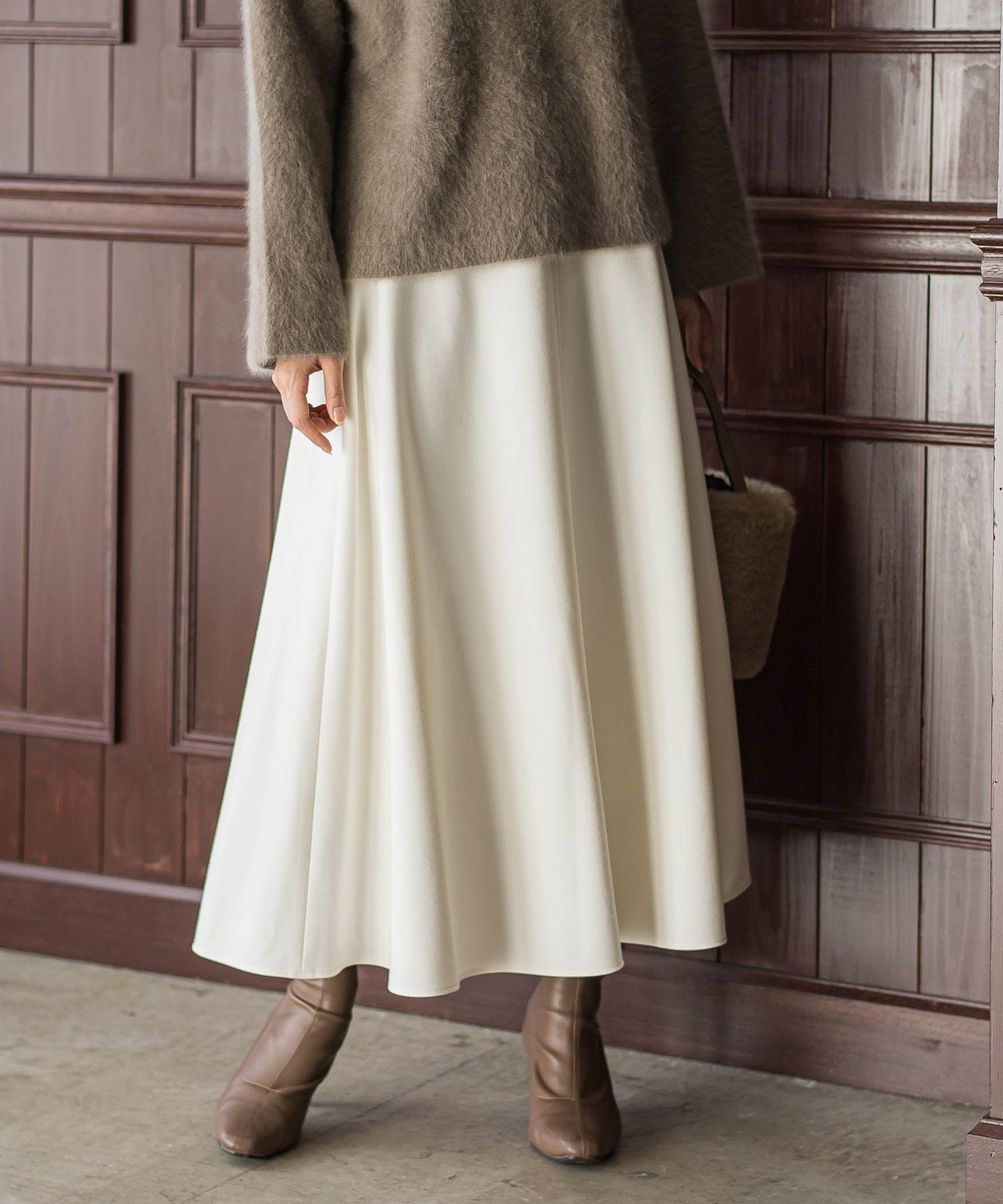 【ドロワット ロートレアモン/Droite Lautreamont】の両面起毛ストレッチスカート≪洗濯機で洗える≫ 人気、トレンドファッション・服の通販 founy(ファニー) 　ファッション　Fashion　レディースファッション　Fashion for Women　スカート　Skirts　エレガント 上品　Elegant　洗える　Machine Washable　ストレッチ　Stretch, Stretchy Fabric　センター　Center, Center Line　トレンド　Trend, Trending Now　フェミニン　Feminine, Girly　フラット　Flat, Flat Shoes　フレア　Flare, Flared　フロント　Front, Front Design　ベーシック　Basic, Essential　冬　Winter / This Winter　A/W・秋冬　Autumn/Winter　2025年　2025　2025-2026秋冬・A/W　Autumn/Winter 2025–26 AW25–26　 other-1|ID: prp329100004791998 ipo3291000000035072785