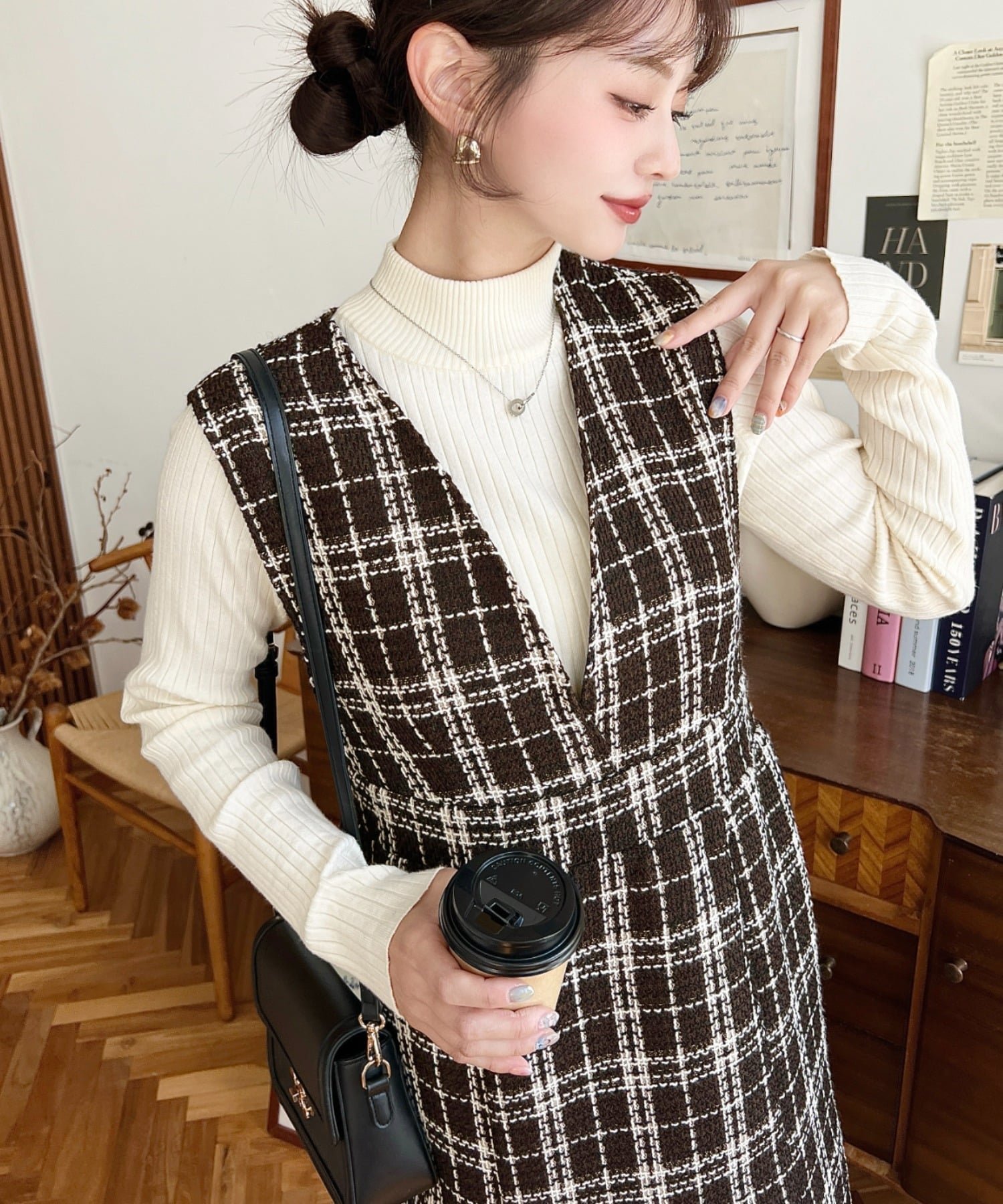 【モーメントプラス/moment+ / MEN】のツイードマーメイドワンピース インテリア・キッズ・メンズ・レディースファッション・服の通販 founy(ファニー) 　ファッション　Fashion　メンズファッション　Fashion for Men　インナー　Innerwear　クラシカル　Classical, Vintage-Inspired　チェック　Check, Plaid, Tartan　ツイード　Twill, Twill Weave　トレンド　Trend, Trending Now　定番　Standard, Basic Item　フェミニン　Feminine, Girly　ベーシック　Basic, Essential　ポケット　Pocket, Pocket Detail　マーメイド　Mermaid, Fishtail Silhouette　リブニット　Rib Knit, Ribbed Knit　ロング　Long, Long-Length　再入荷　Restock / Back in Stock　プチプライス・低価格　Affordable / Budget Price　エレガント 上品　Elegant　ブラウン|ID: prp329100004792040 ipo3291000000034830924