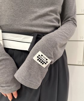 【ラナン/Ranan】のRANAN/ハートロゴロンT 人気、トレンドファッション・服の通販 founy(ファニー) ファッション Fashion レディースファッション Fashion for Women トップス・カットソー Cut & Sew Tops ロングTシャツ・Tシャツ Longline T-Shirts & Tees インナー Innerwear カットソー Cut and Sewn Top カーディガン Cardigan, Knitwear コンパクト Compact, Small Size シンプル Simple, Minimal ジャケット Jacket, Outerwear スラックス Slacks, Dress Pants スリーブ Sleeve, Long Sleeve / Short Sleeve デニム Denim, Jeans Material 長袖 Long Sleeve, Full Sleeve ビスチェ Bustier, Corset Top フィット Fit, Slim Fit ベーシック Basic, Essential ボトム Bottoms, Lower Wear モノトーン Monotone, Black and White ロング Long, Long-Length おすすめ Recommended / Our Picks ビジネス 仕事 通勤 Business / Work / Commuting |ID:prp329100004792072