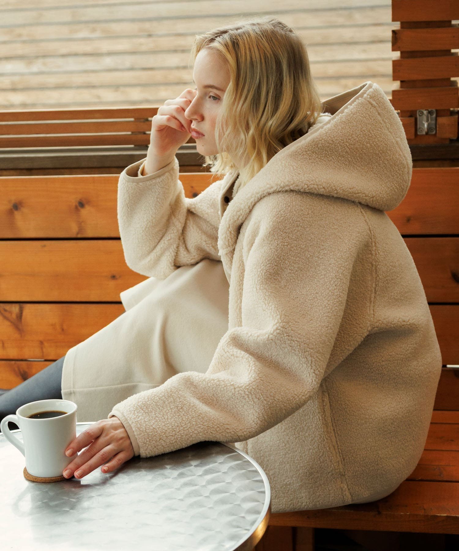 【サニーレーベル/Sonny Label / URBAN RESEARCH】のムートンリバーシブルフーディーコート インテリア・キッズ・メンズ・レディースファッション・服の通販 founy(ファニー) ファッション Fashion レディースファッション Fashion for Women アウター Coat / Outerwear Collection コート・ロングコート・ピーコート Long Coats, Peacoats & More 2025年 2025 2025-2026秋冬・A/W Autumn/Winter 2025–26 AW25–26 冬 Winter / This Winter おすすめ Recommended / Our Picks タイトスカート Pencil Skirt, Tight Skirt バランス Balance, Style Balance ボトム Bottoms, Lower Wear ミドル Middle Length, Mid Height A/W・秋冬 Autumn/Winter 防寒 Cold Protection, Winter-Ready IVOxBEG|ID: prp329100004792134 ipo3291000000034770898