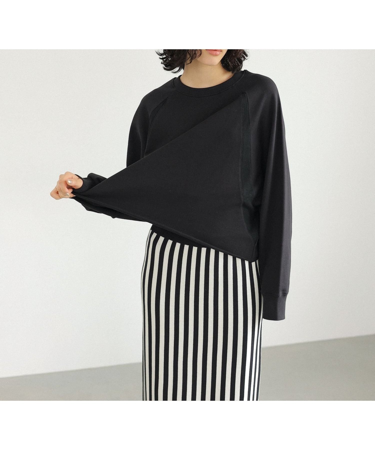 【レプシィム ローリーズファーム/LEPSIM LOWRYS FARM】のラグランリブプルオーバー インテリア・キッズ・メンズ・レディースファッション・服の通販 founy(ファニー) 　ファッション　Fashion　レディースファッション　Fashion for Women　トップス・カットソー　Cut & Sew Tops　カジュアルプルオーバー・ニットトップス　Pullovers & Knit Tops / Casual Pullovers　おすすめ　Recommended / Our Picks　シンプル　Simple, Minimal　トレンド　Trend, Trending Now　バランス　Balance, Style Balance　リラックス　Relax, Relaxed Fit　人気　Popular, Best Seller　ブラック09|ID: prp329100004792193 ipo3291000000034984189