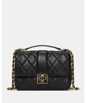 【ケイト スペード ニューヨーク/kate spade NEW YORK】の【公式】キャリー キルテッド スモール フラップ クロスボディ 人気、トレンドファッション・服の通販 founy(ファニー) ファッション Fashion レディースファッション Fashion for Women キルティング Quilted, Quilting チェーン Chain, Chain Strap フラップ Flap, Flap Pocket ラグジュアリー Luxury, Elegant ラップ Wrap, Wrap Design |ID:prp329100004792202