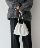 【ジェミール/gemeil】の【累計販売1万本突破】レザーワンハンドルバッグ (CE-1014) 人気、トレンドファッション・服の通販 founy(ファニー) ファッション Fashion レディースファッション Fashion for Women アクセサリー Fashion Accessories ギャザー Gathered, Ruffled ショルダー Shoulder, Shoulder Strap シンプル Simple, Minimal スマート Smart, Elegant 財布 Wallet, Purse タオル Towel, Bath Towel 人気 Popular, Best Seller ハンカチ Handkerchief, Hanky ポケット Pocket, Pocket Detail ポーチ Pouch, Small Case 日本製 Made In Japan thumbnail ホワイト|ID: prp329100004792207 ipo3291000000034931946